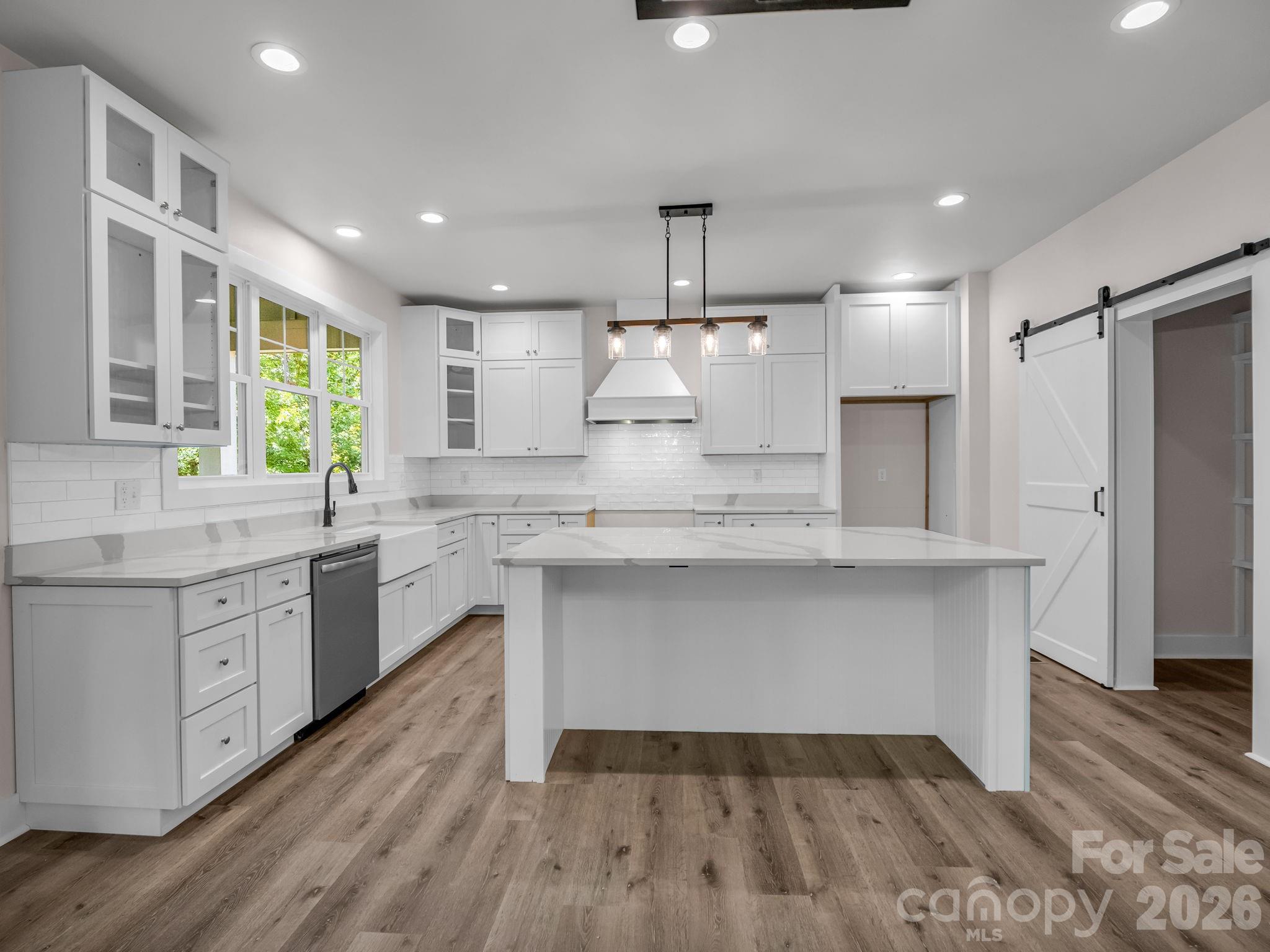 Single Family Residence at 42 Stone Crest Mountain Drive, Black Mountain, photo 10 of 44