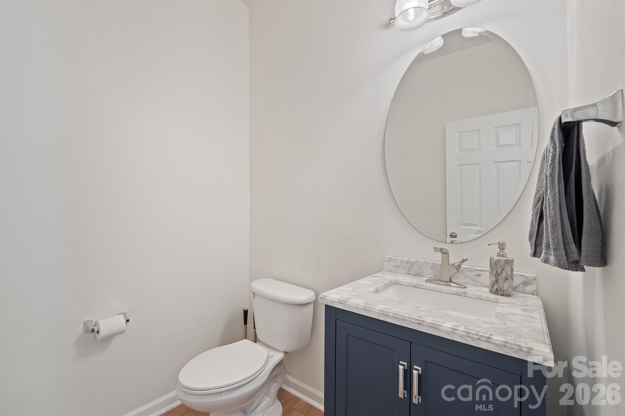 Half Bath - 17916 Caldwell Track Drive, Cornelius