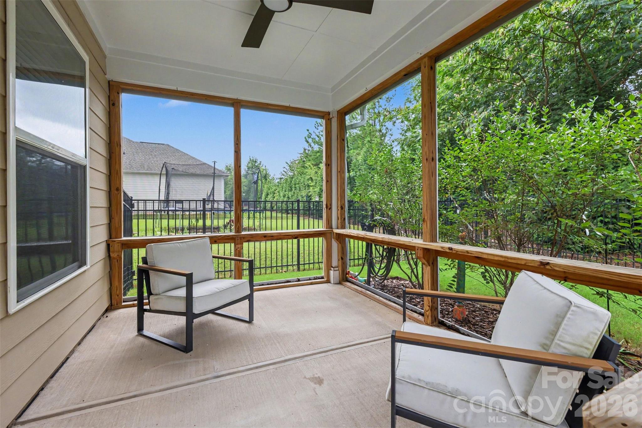 Single Family Residence at 402 Dudley Drive, Fort Mill, photo 26 of 34