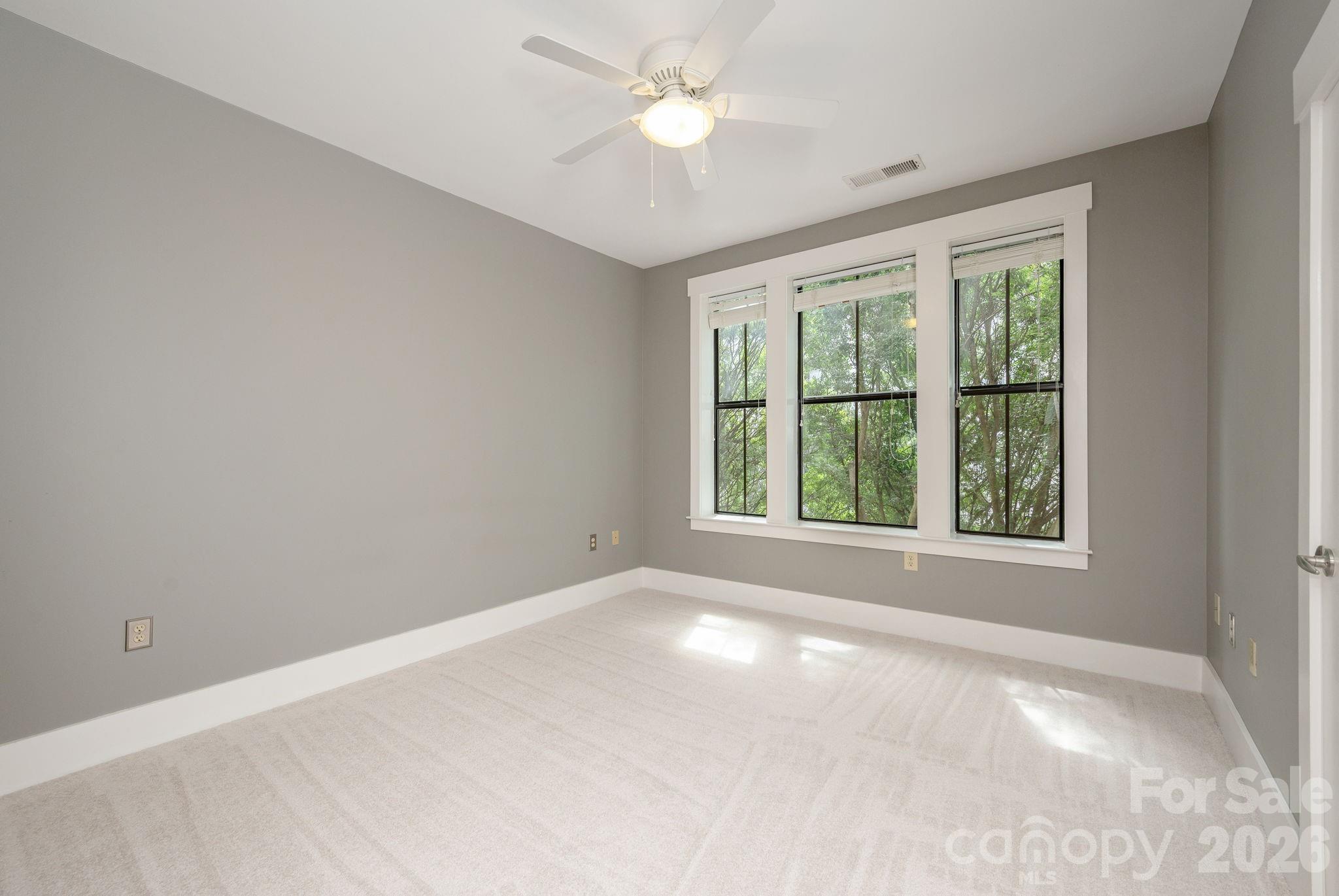 Condominium at 69 Stamford Street, Asheville, photo 19 of 29