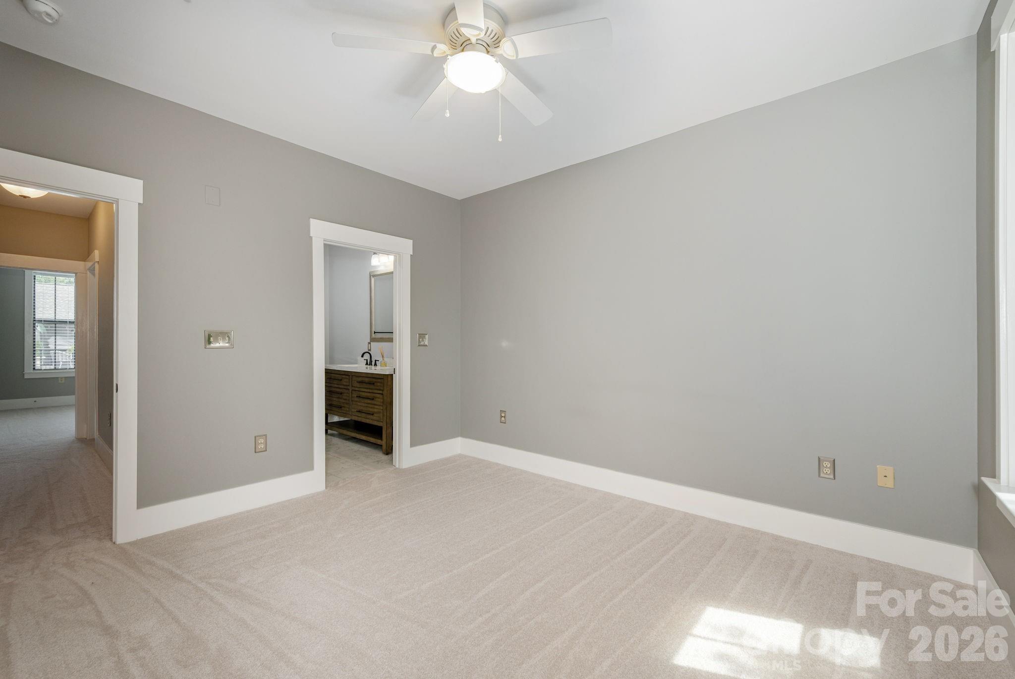 Condominium at 69 Stamford Street, Asheville, photo 20 of 29