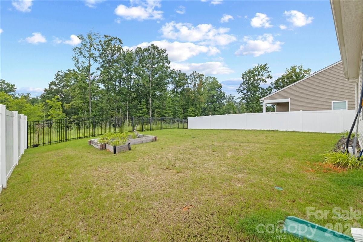 Single Family Residence at 144 BABBLING BROOK Drive, Clayton, photo 41 of 48