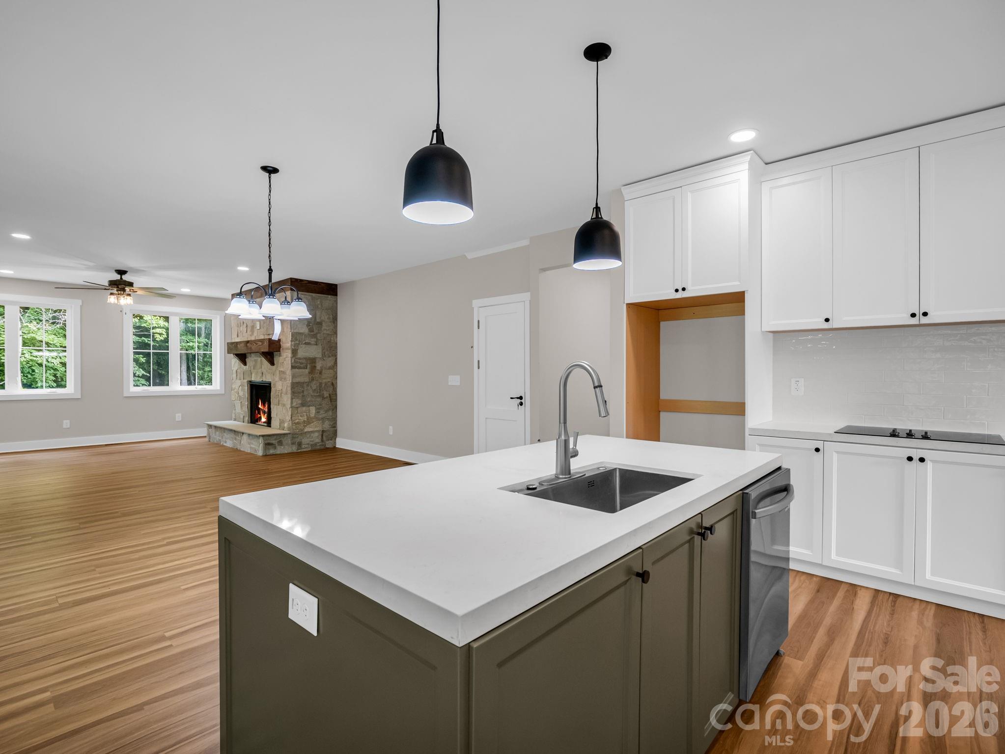Single Family Residence at 50 Stone Crest Mountain Drive, Black Mountain, photo 9 of 47