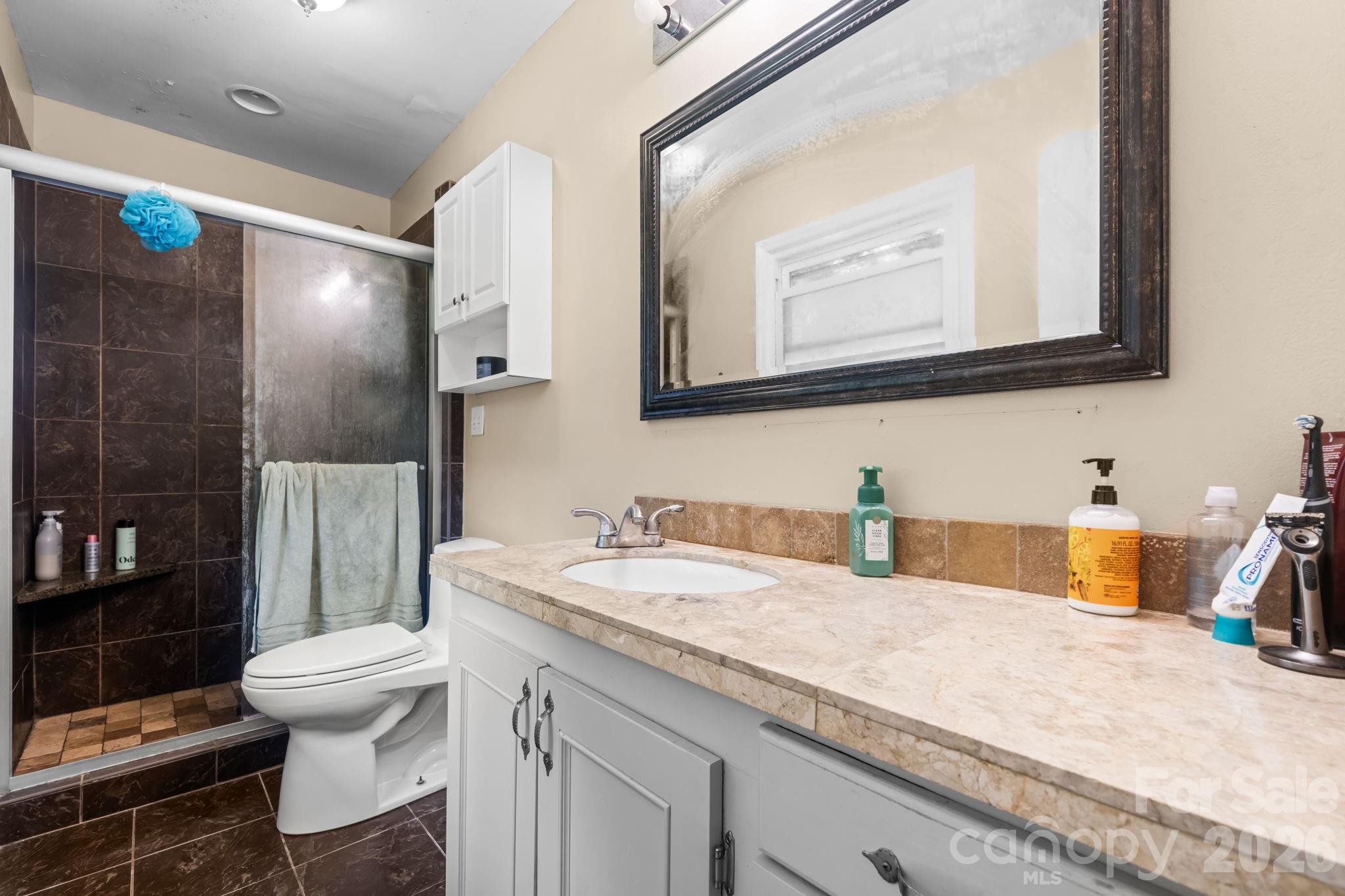 Single Family Residence at 1197 Zion Church Road, Hickory, photo 16 of 28