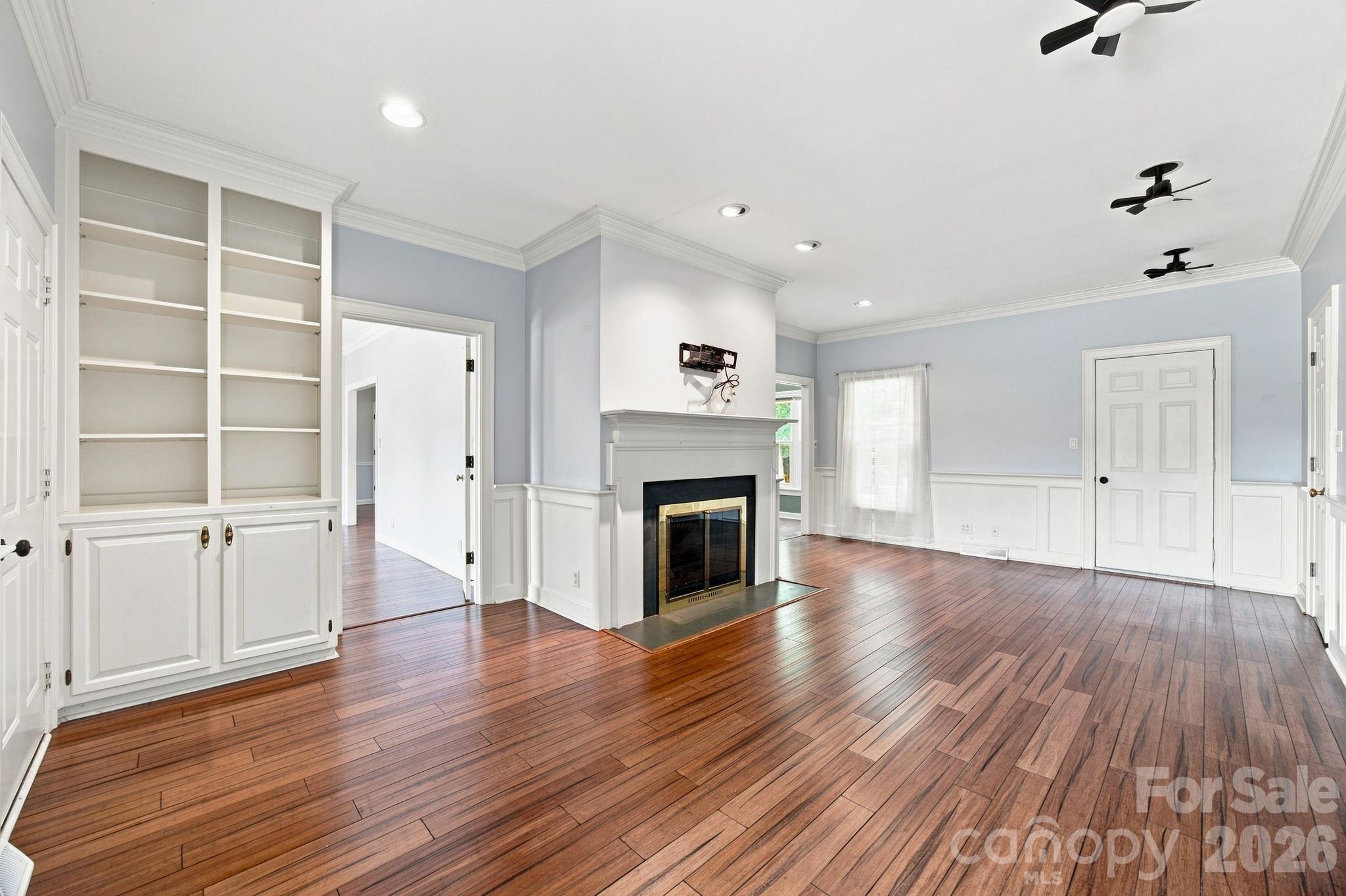 Single Family Residence at 100 Arabian Lane, Salisbury, photo 13 of 46