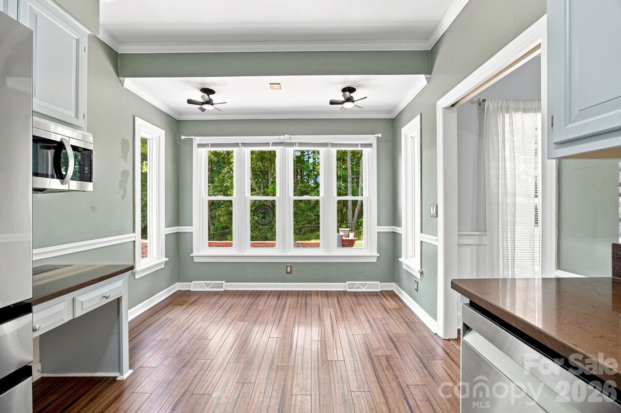 Single Family Residence at 100 Arabian Lane, Salisbury, photo 15 of 46