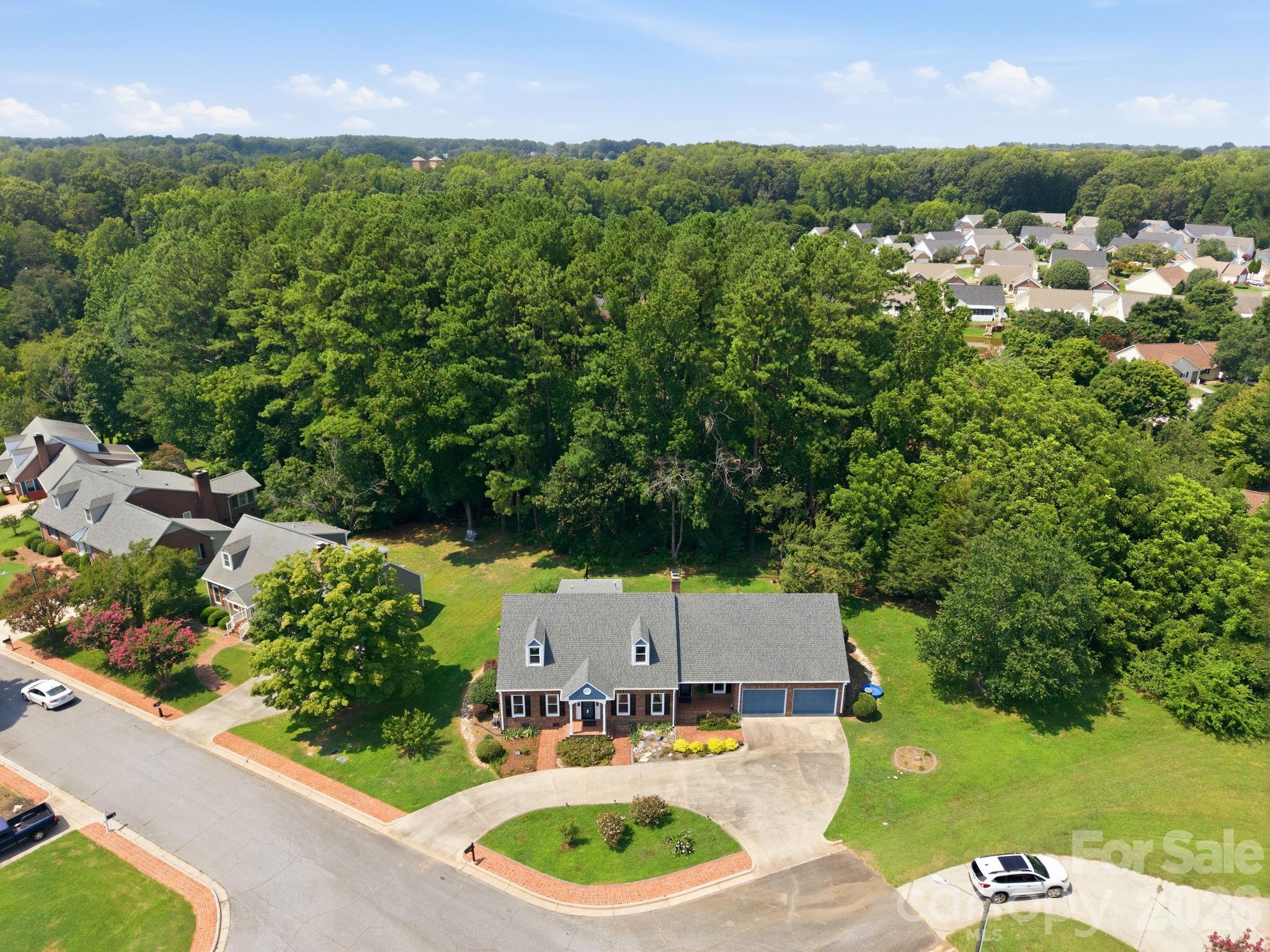 Single Family Residence at 100 Arabian Lane, Salisbury, photo 44 of 46
