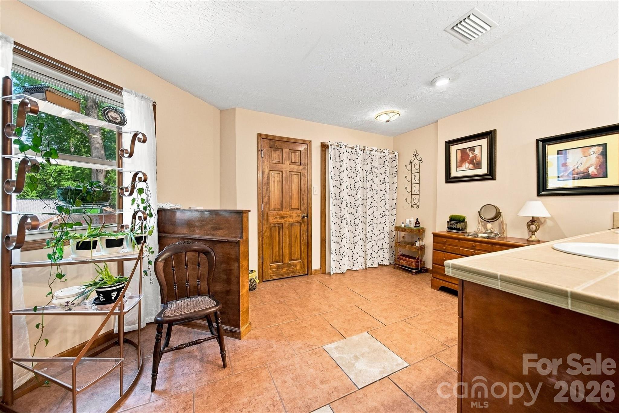 Single Family Residence at 480 Bailey Farm Road, Statesville, photo 30 of 48
