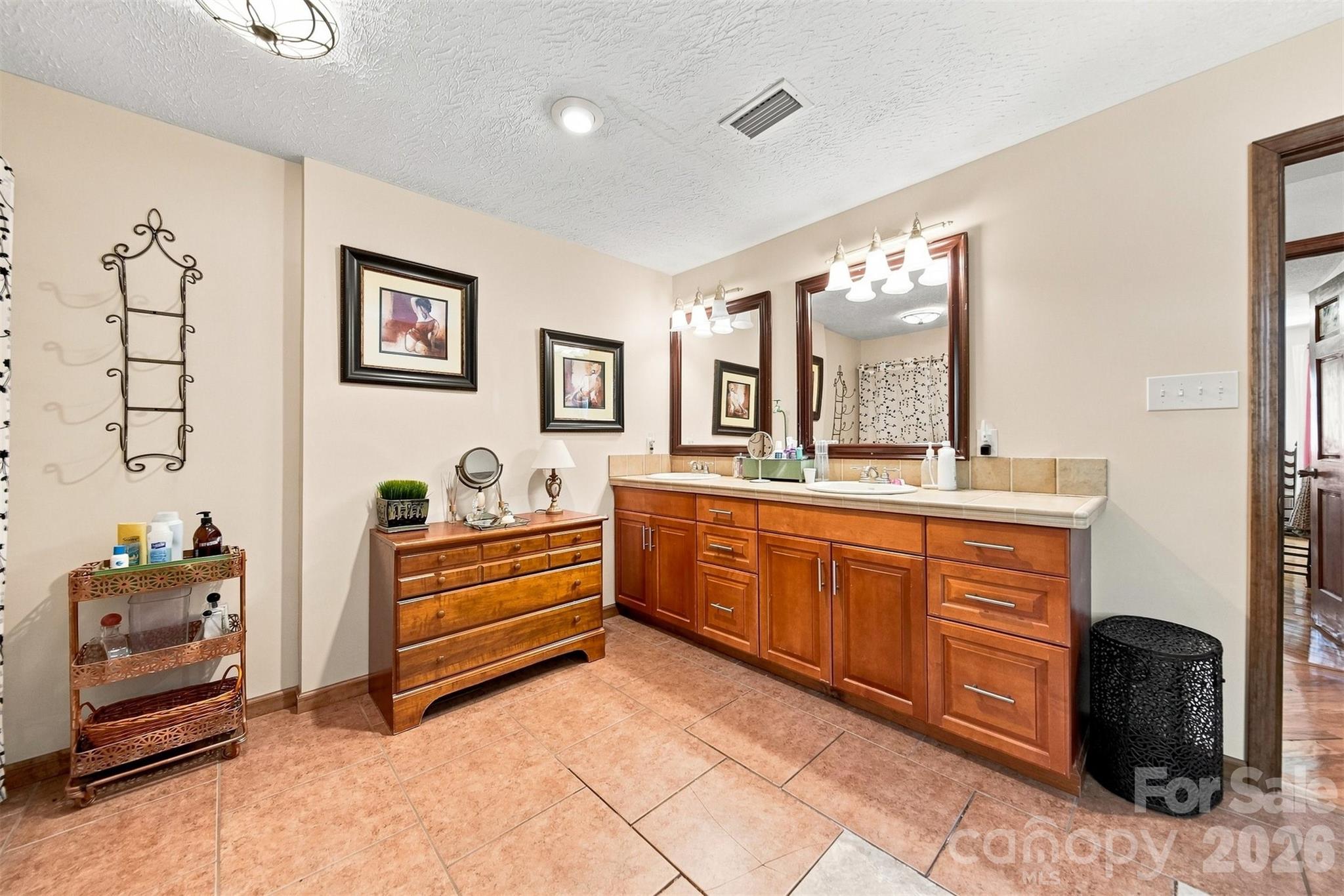 Single Family Residence at 480 Bailey Farm Road, Statesville, photo 31 of 48