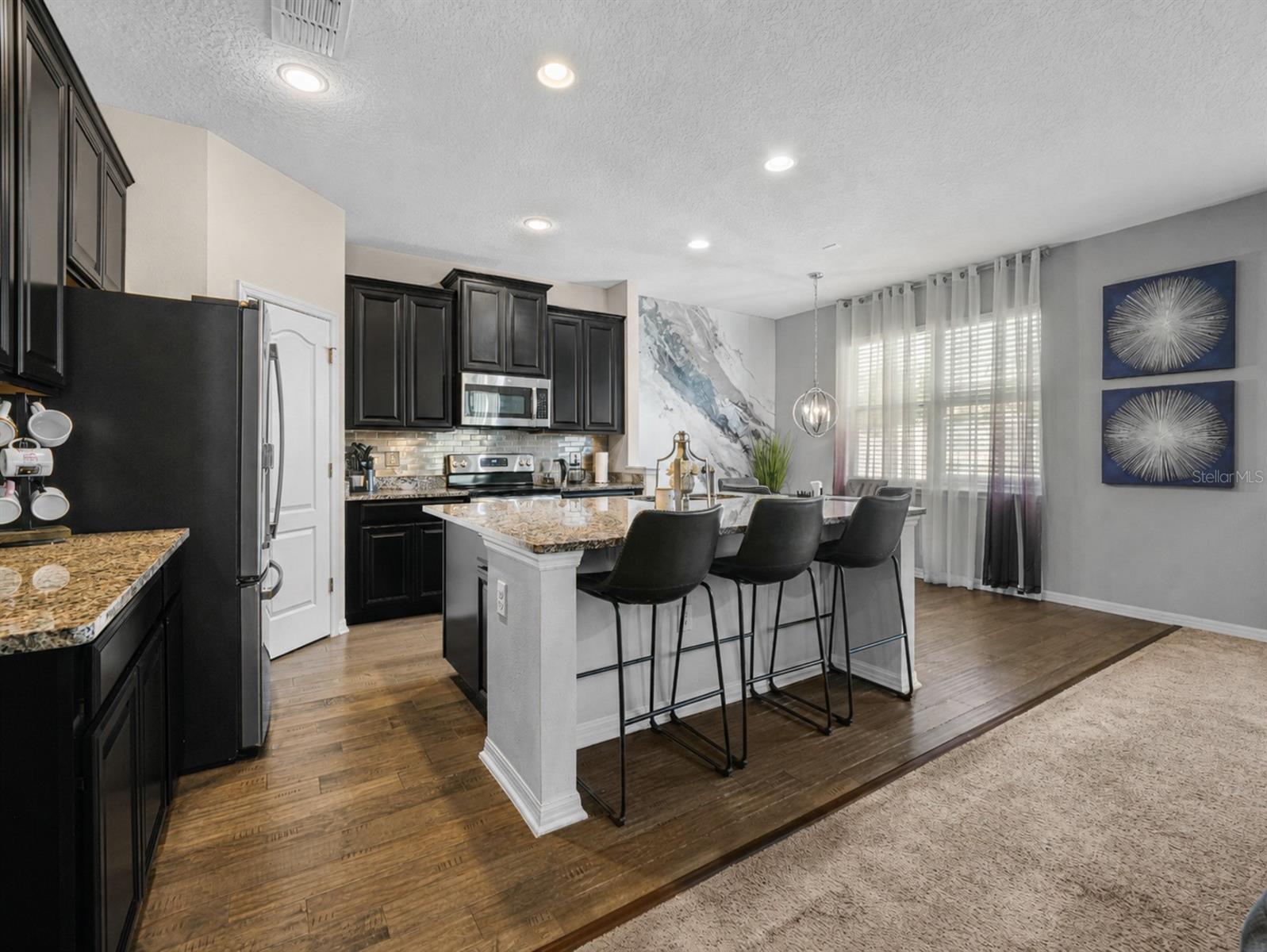 Single Family Residence at 184 WHIRLAWAY DR, DAVENPORT, photo 13 of 45