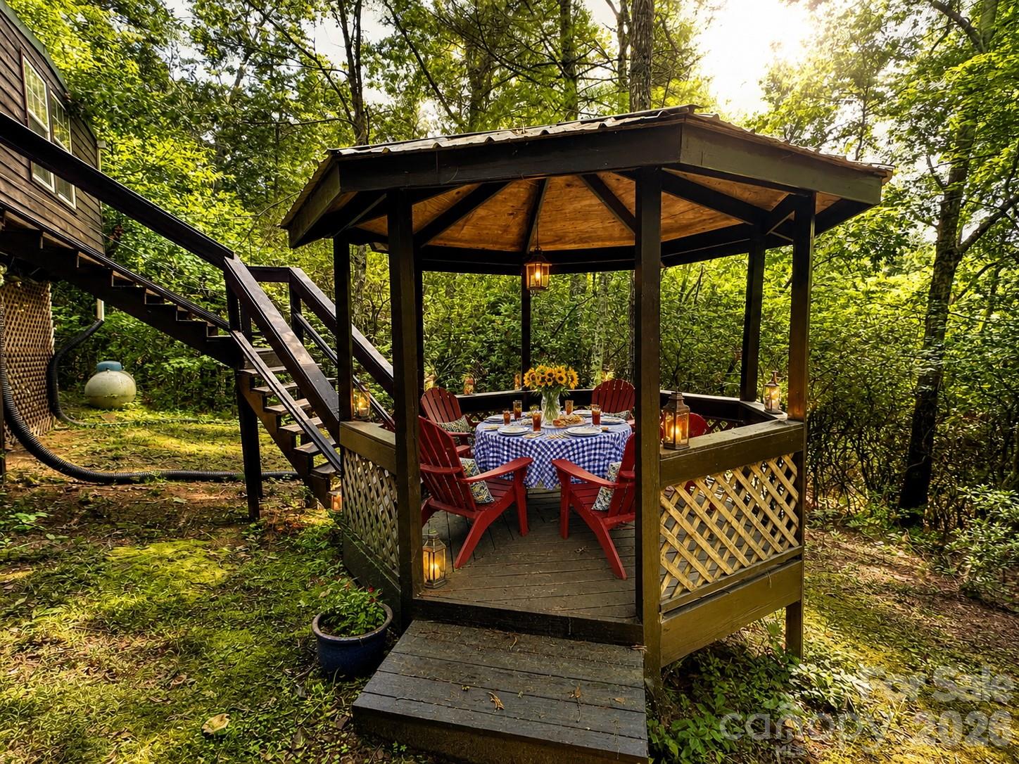 Gazebo with AI added table - 21 Bear Cub Drive, Spruce Pine