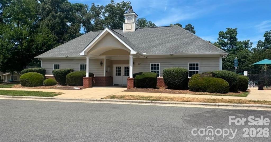Club House - 229 Waterlemon Way, Monroe