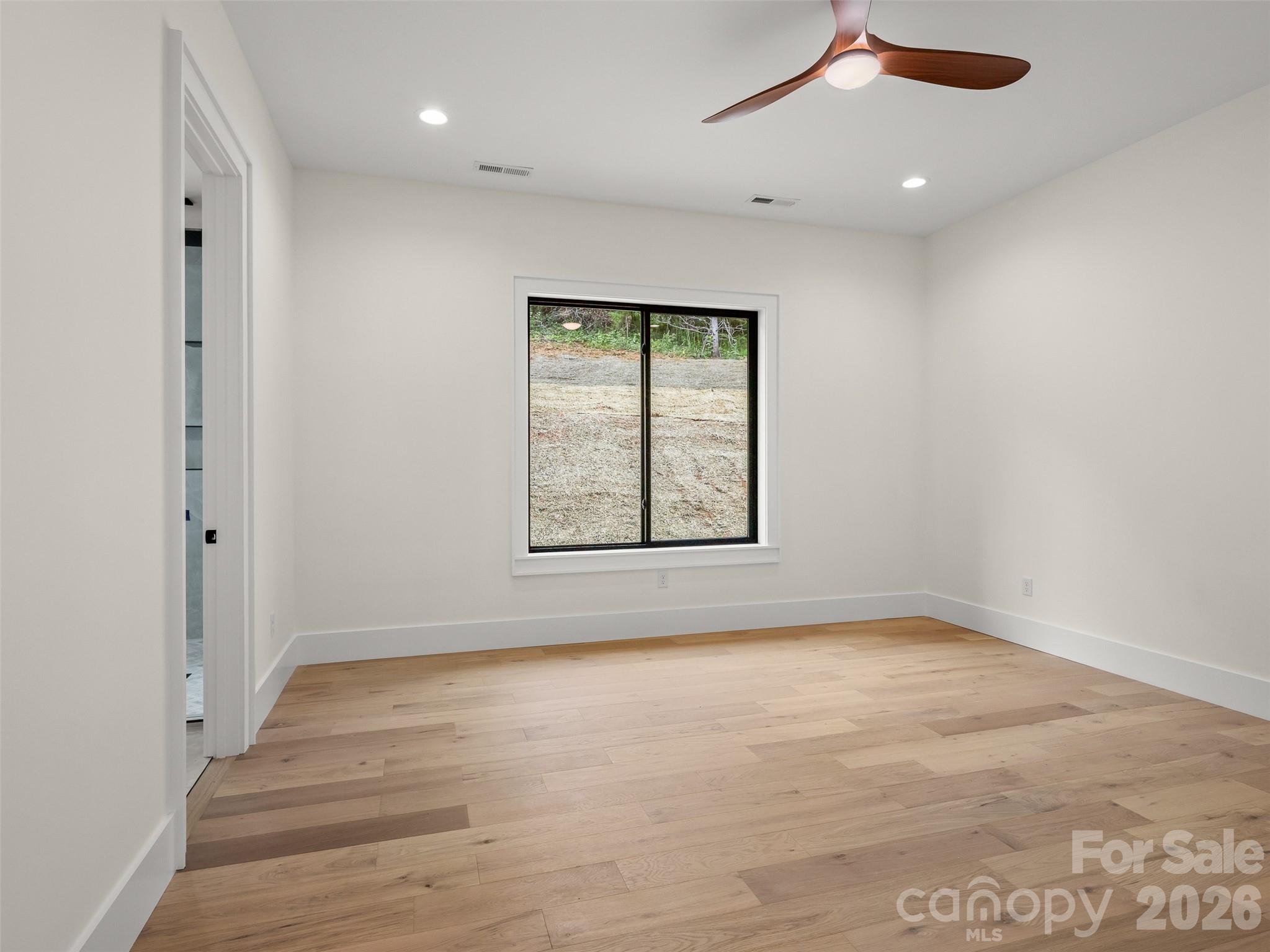 Single Family Residence at 7 Spicebush Lane, Weaverville, photo 25 of 47