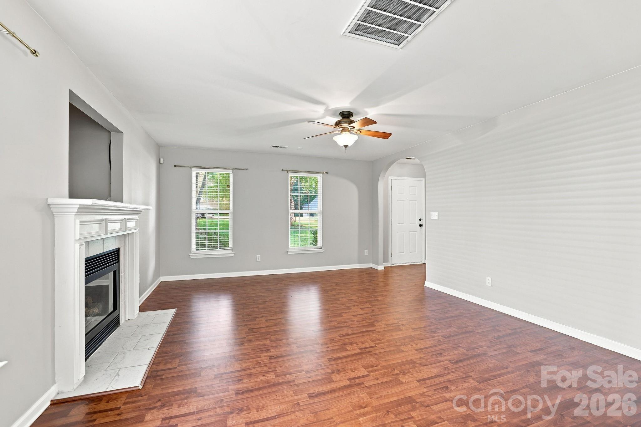Laminate Wood Flooring - 1406 Juniper Hills Lane, Indian Land