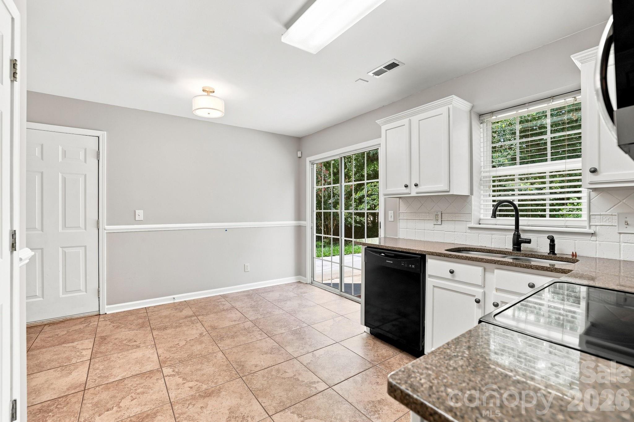 Single Family Residence at 1406 Juniper Hills Lane, Indian Land, photo 11 of 44