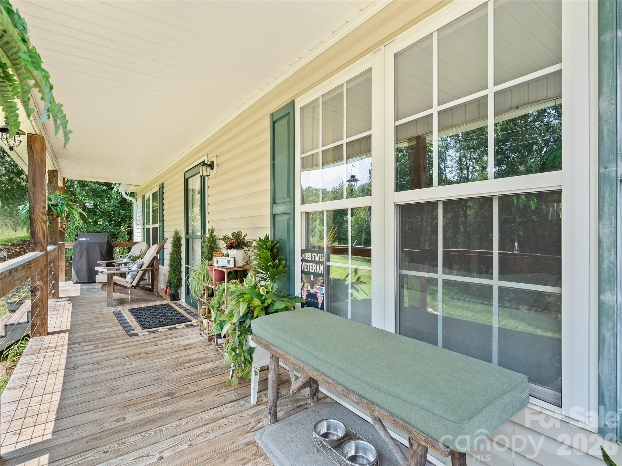 Single Family Residence at 14 Folsom Drive, Candler, photo 5 of 32