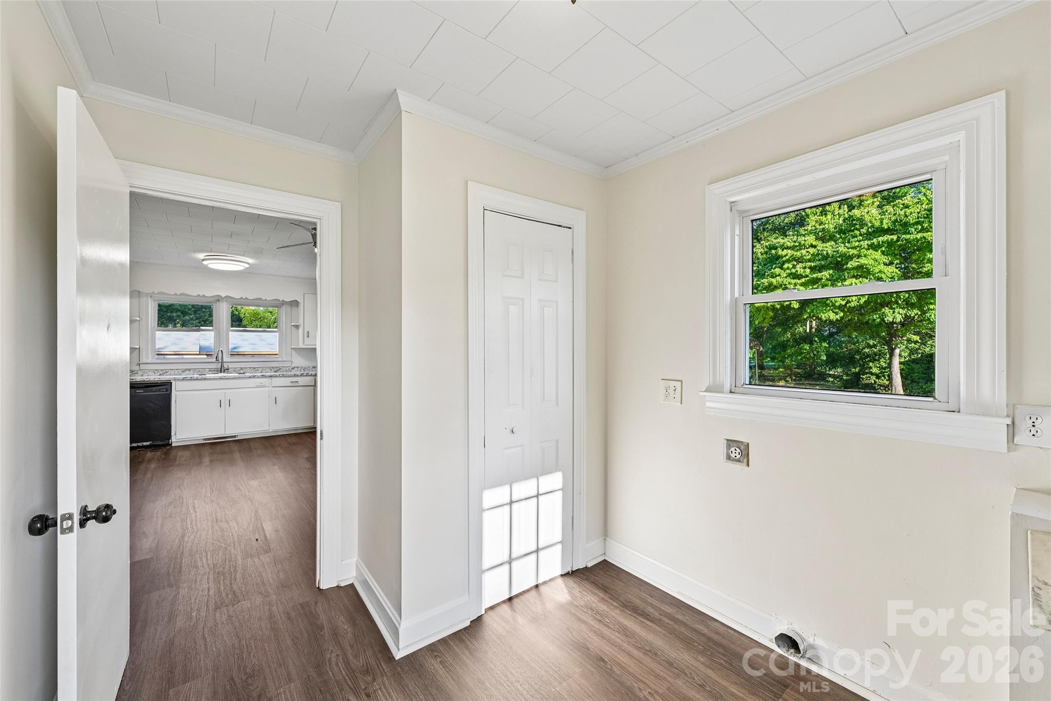 Single Family Residence at 94 Galaxie Drive, Taylorsville, photo 14 of 24