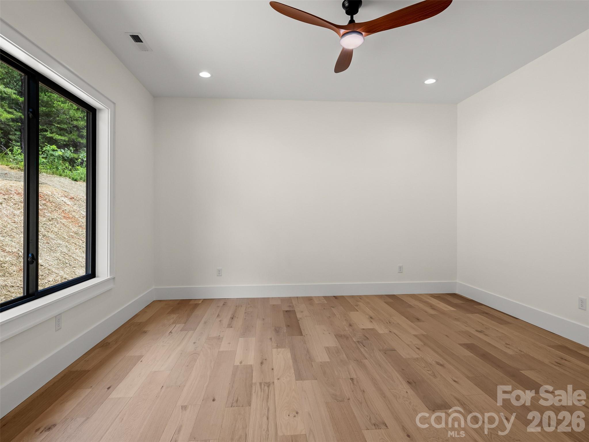 Single Family Residence at 7 Spicebush Lane, Weaverville, photo 26 of 47