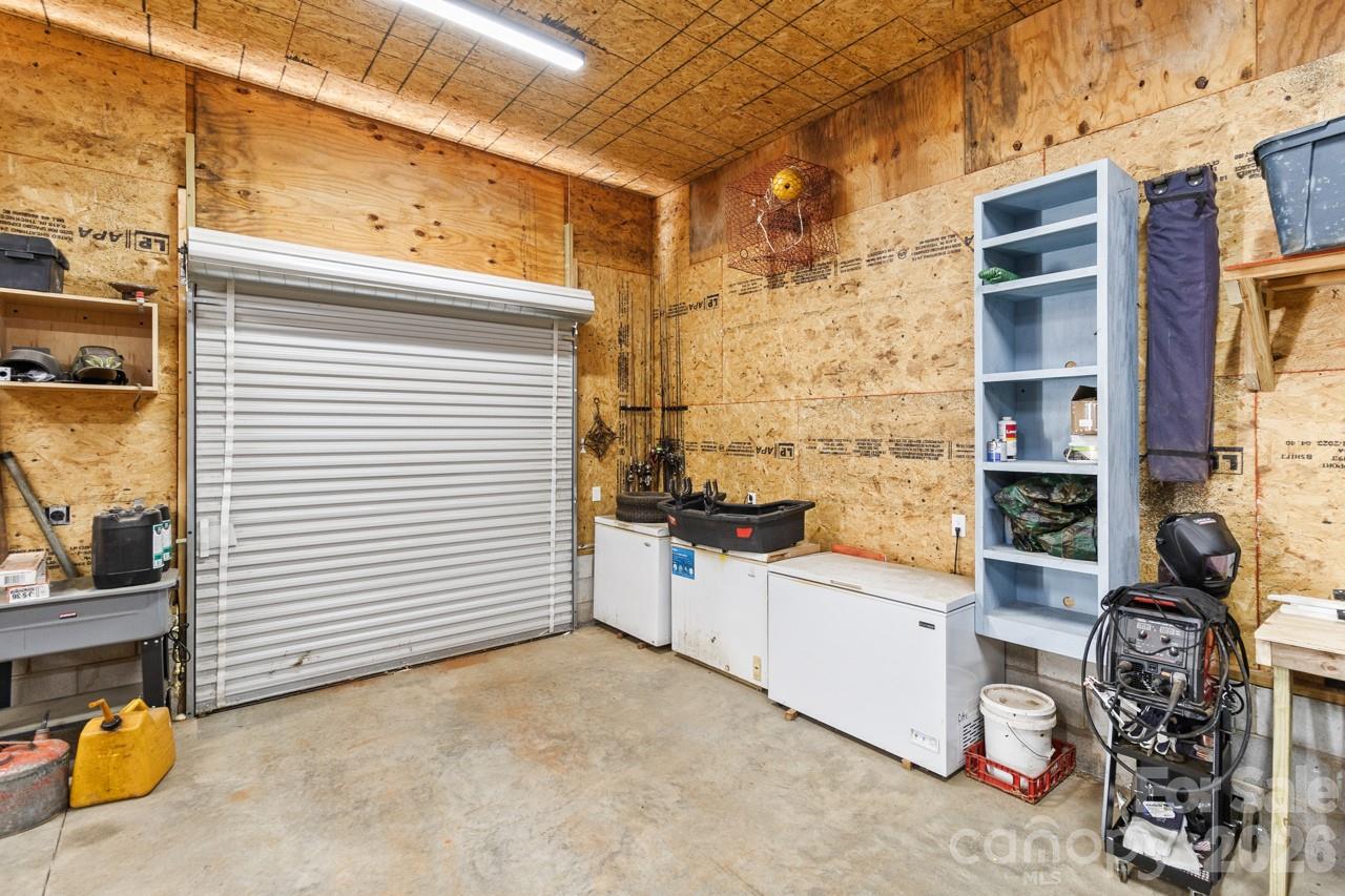 Shop picture - 393 Cedar Grove Church Road, Vale
