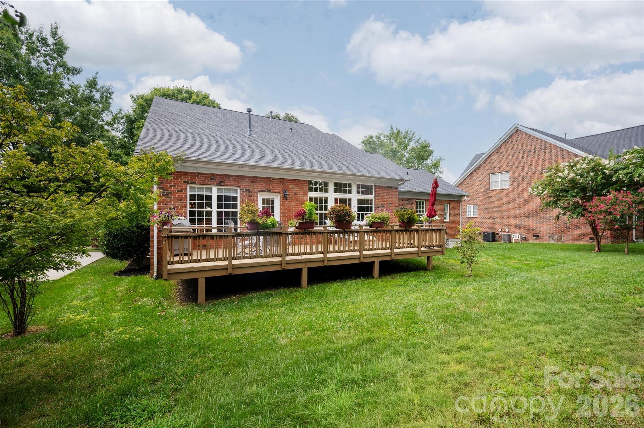 Single Family Residence at 8306 Denholme Drive, Waxhaw, photo 32 of 36