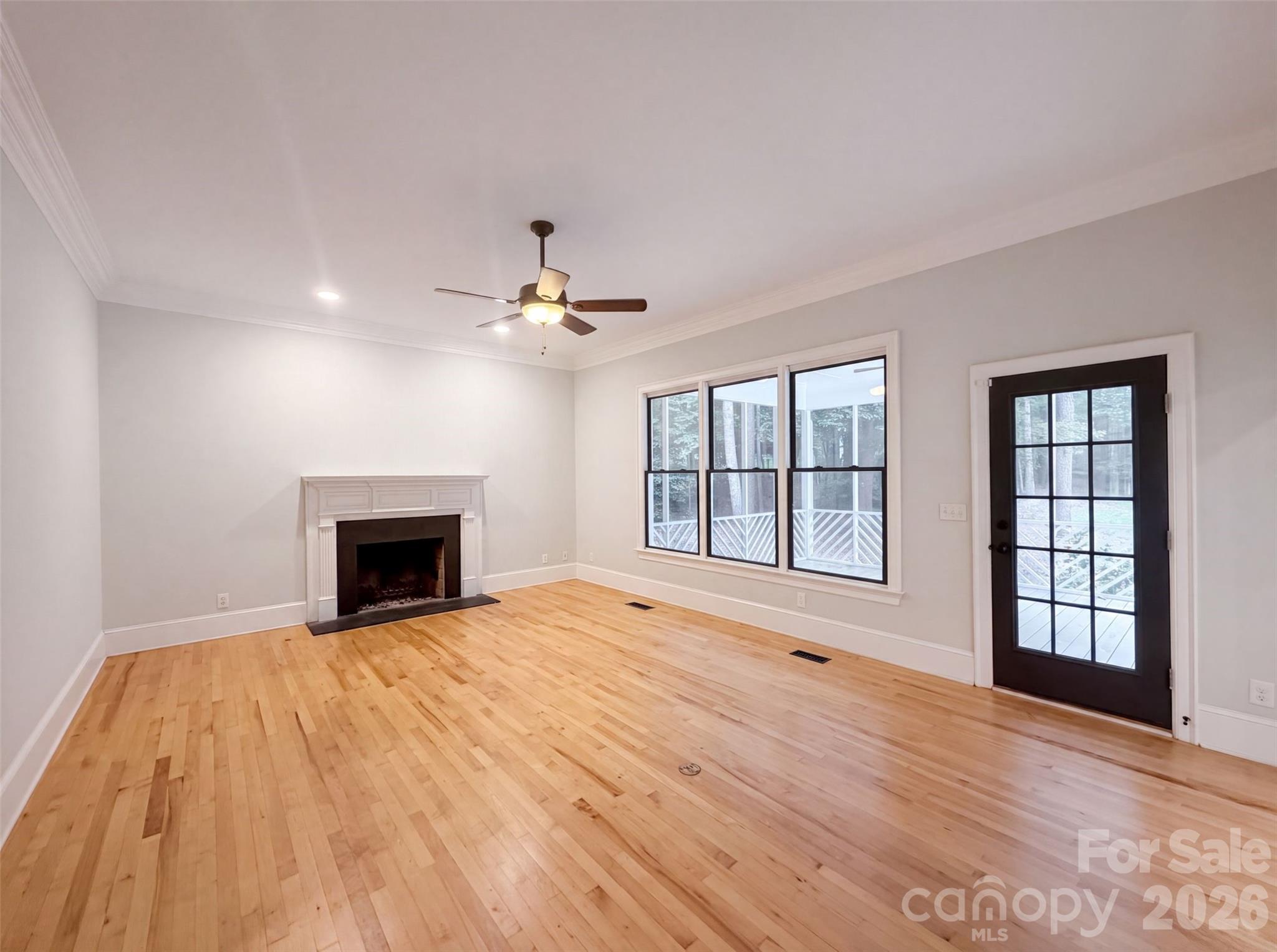 Single Family Residence at 480 Robinson Road, Mooresville, photo 3 of 17