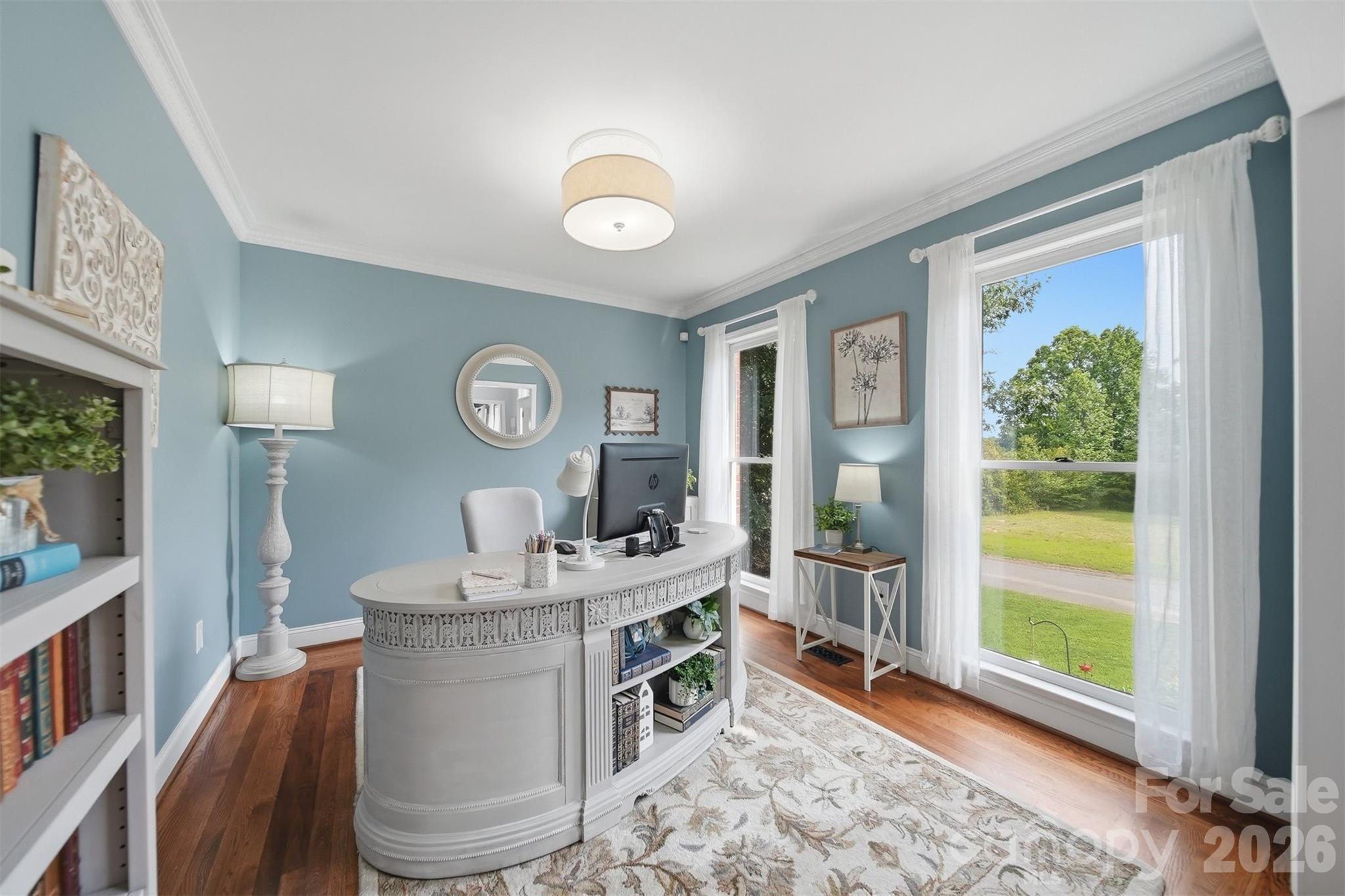 Single Family Residence at 6253 Riviera Run Estates Drive, Hickory, photo 11 of 48