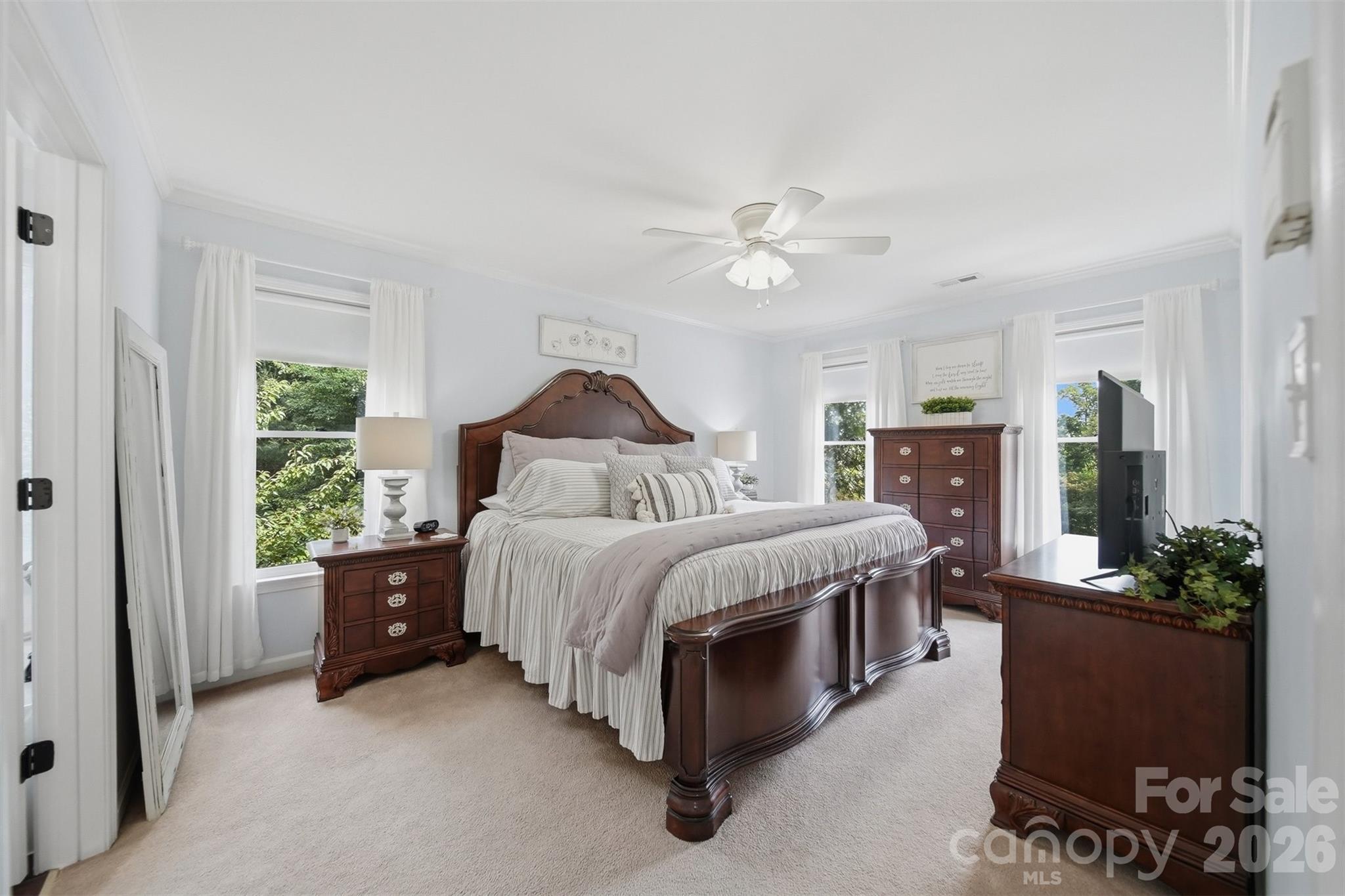 Single Family Residence at 6253 Riviera Run Estates Drive, Hickory, photo 26 of 48
