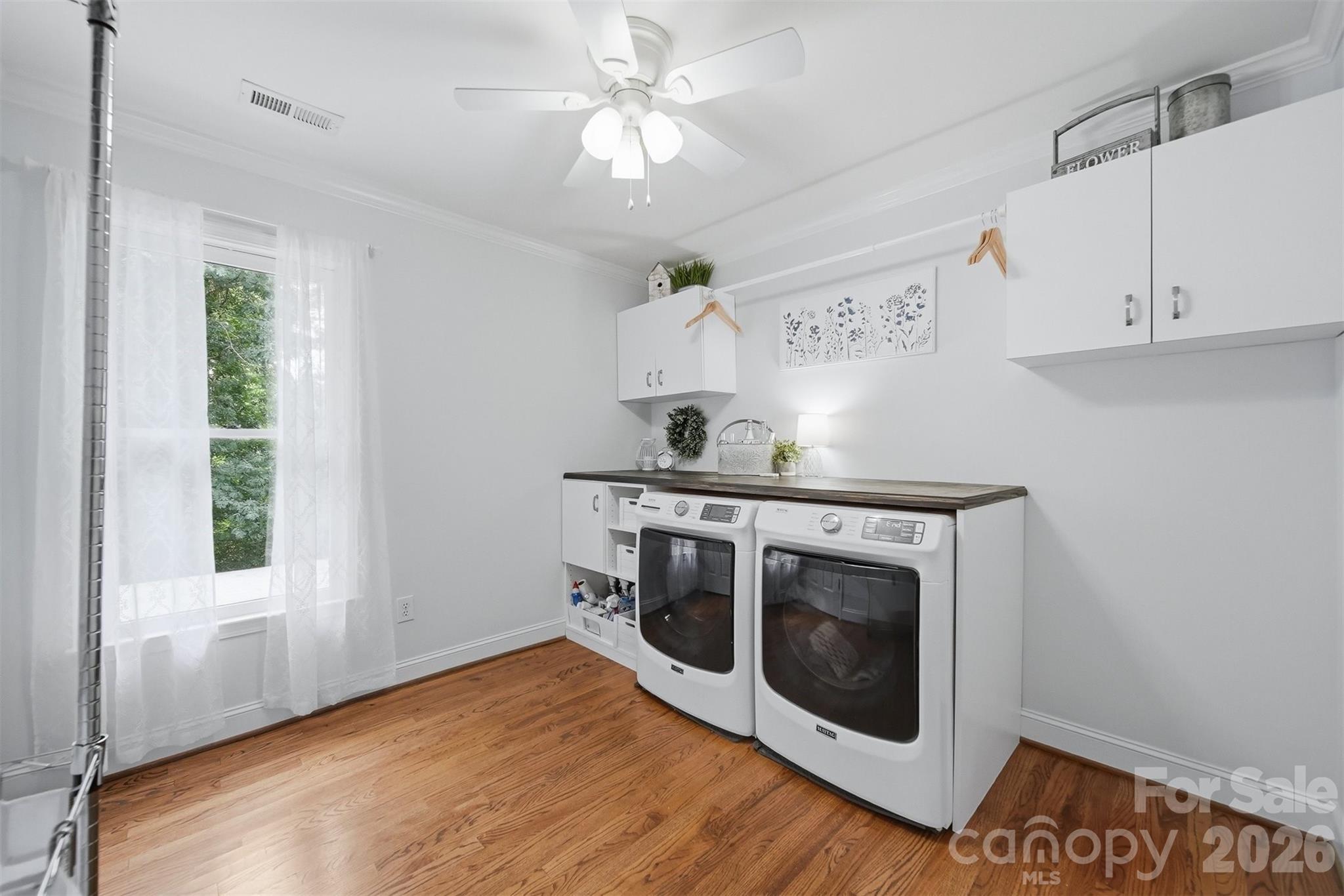 Single Family Residence at 6253 Riviera Run Estates Drive, Hickory, photo 35 of 48