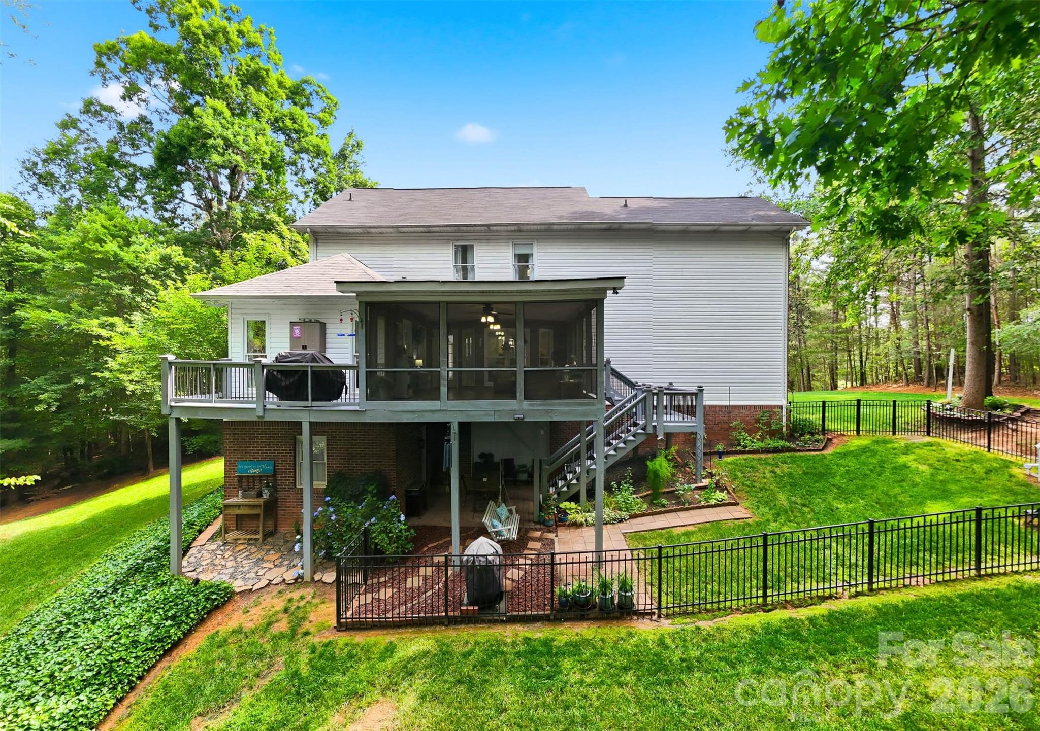 Single Family Residence at 6253 Riviera Run Estates Drive, Hickory, photo 45 of 48