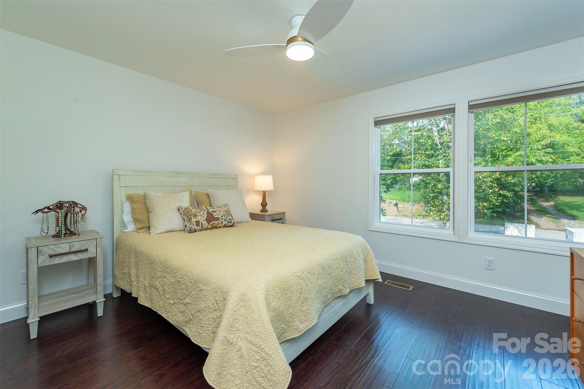 Single Family Residence at 191 Chatham Road, Asheville, photo 25 of 41