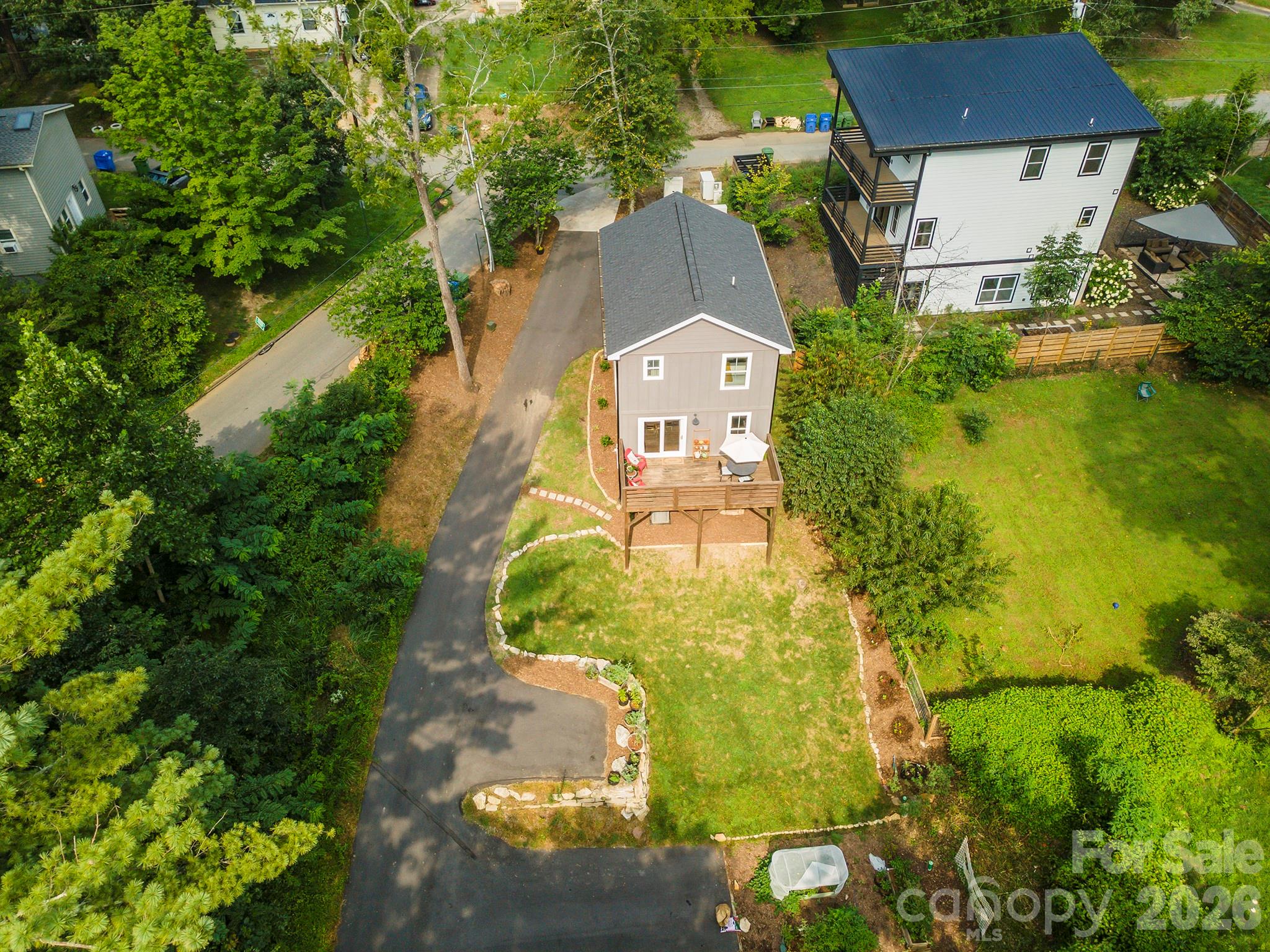 Single Family Residence at 191 Chatham Road, Asheville, photo 36 of 41