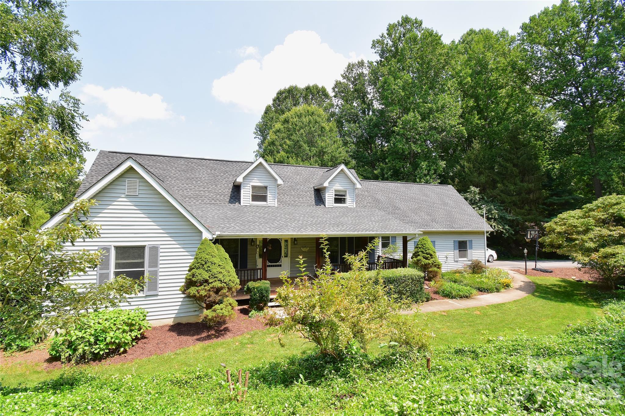Single Family Residence at 36 Cardinal Lane, Candler, photo 31 of 45