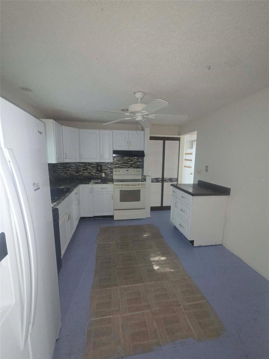 Single Family Residence at 4551 WEBBER ST, SARASOTA, photo 6 of 22
