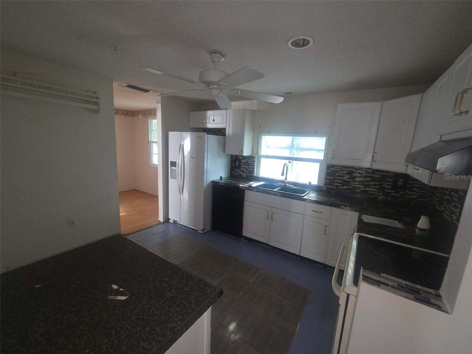 Single Family Residence at 4551 WEBBER ST, SARASOTA, photo 7 of 22