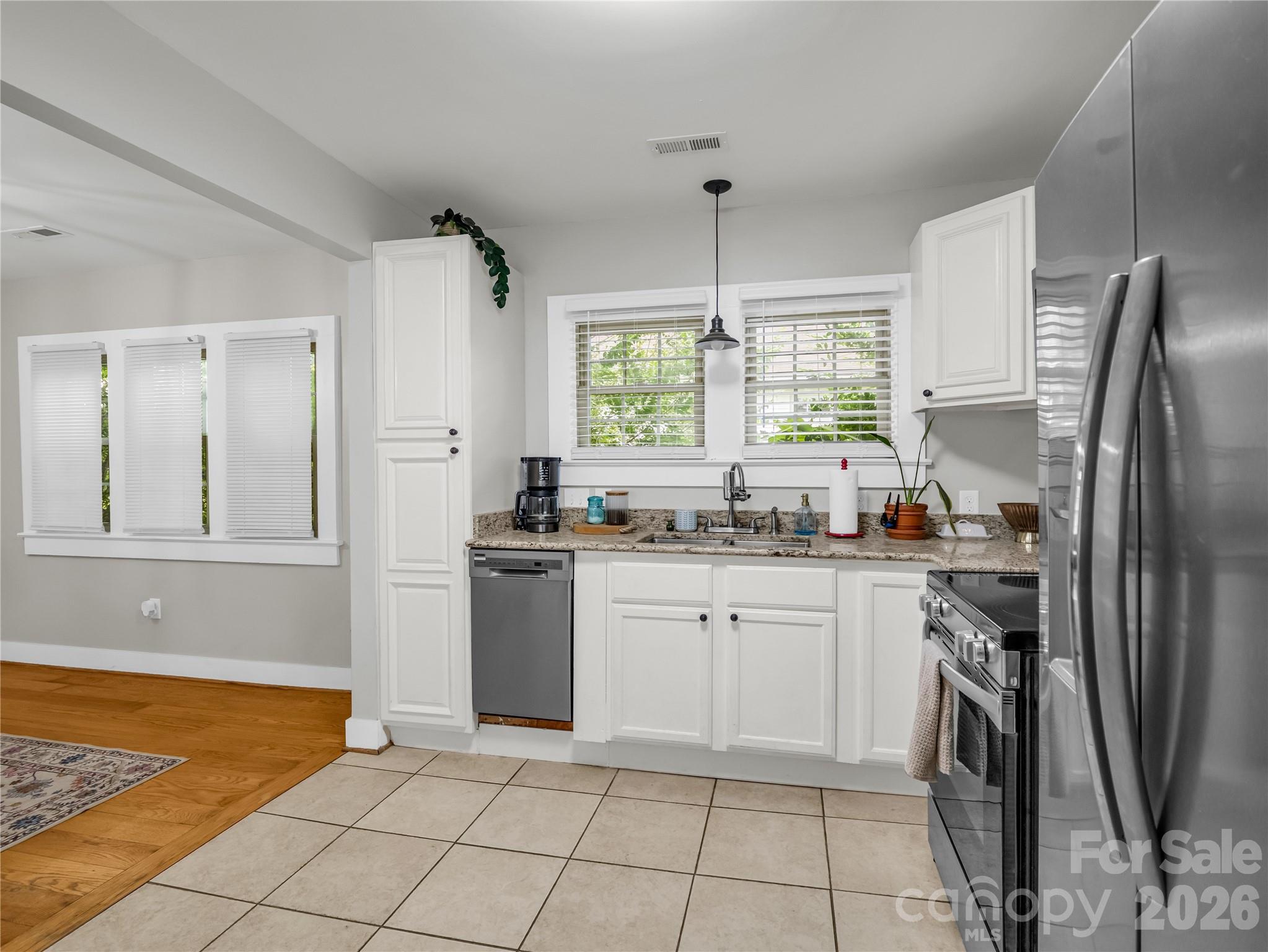 Kitchen - 116 Beverly Avenue, Hendersonville