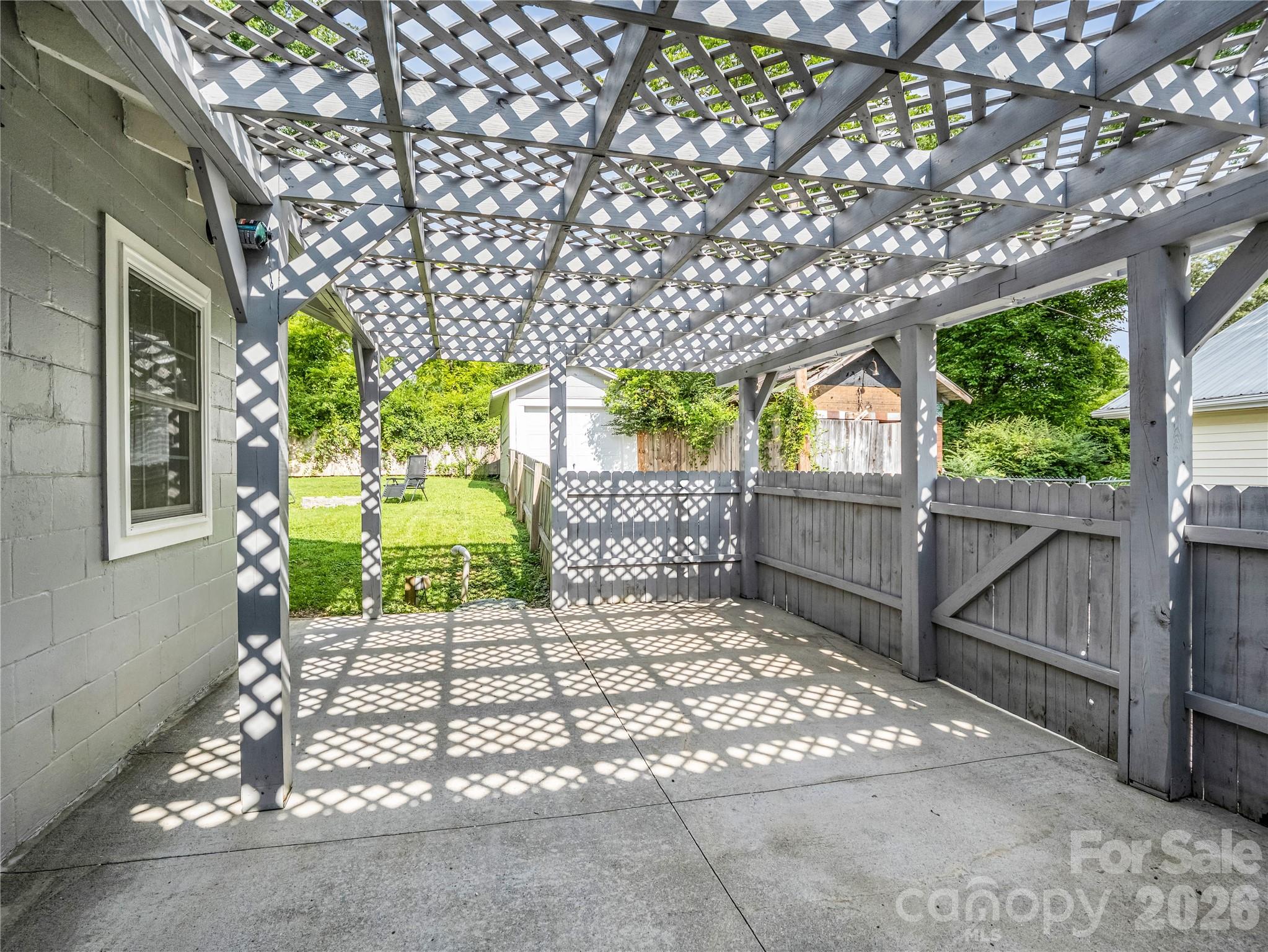 Patio - 116 Beverly Avenue, Hendersonville