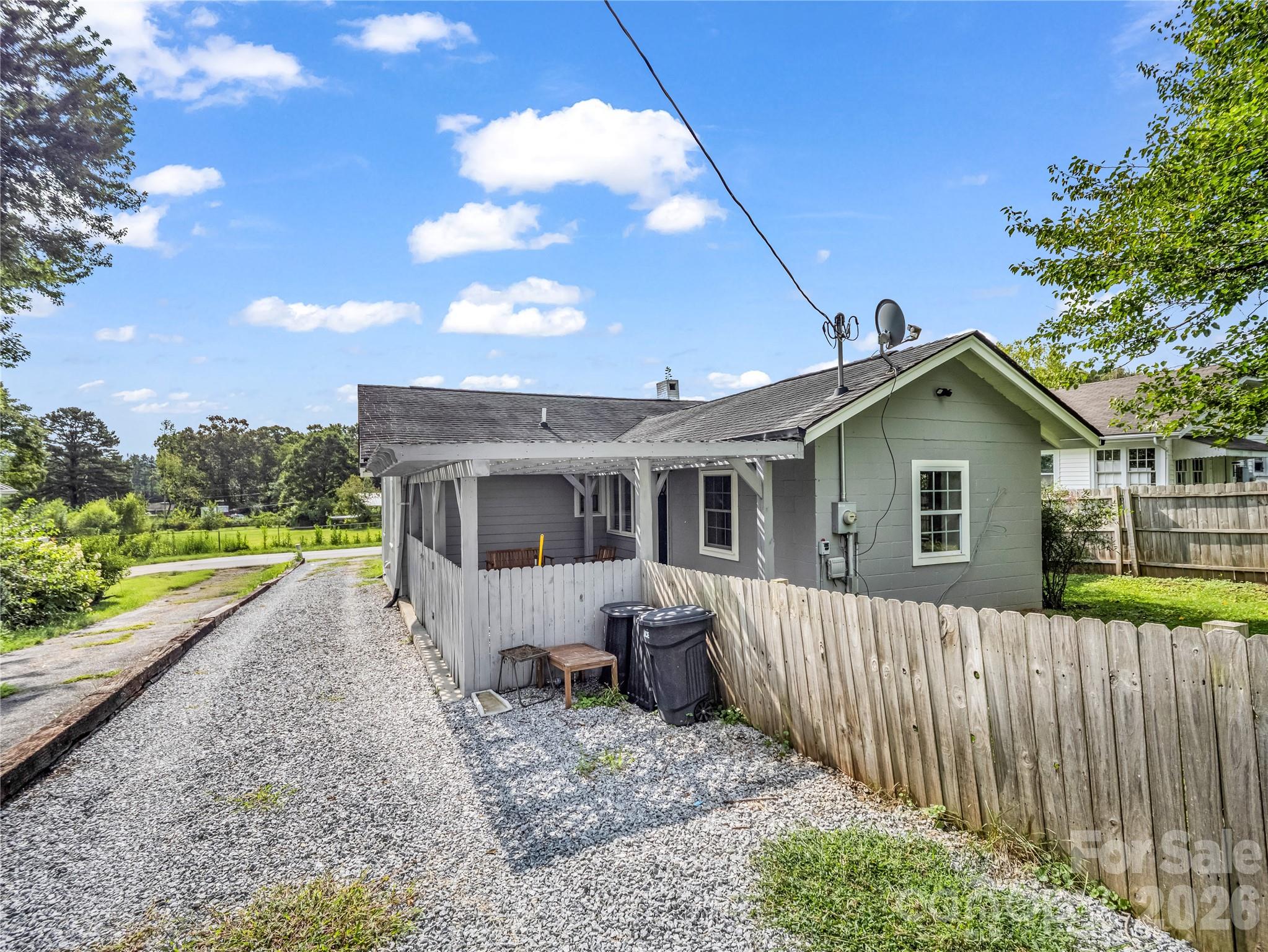 Driveway - 116 Beverly Avenue, Hendersonville