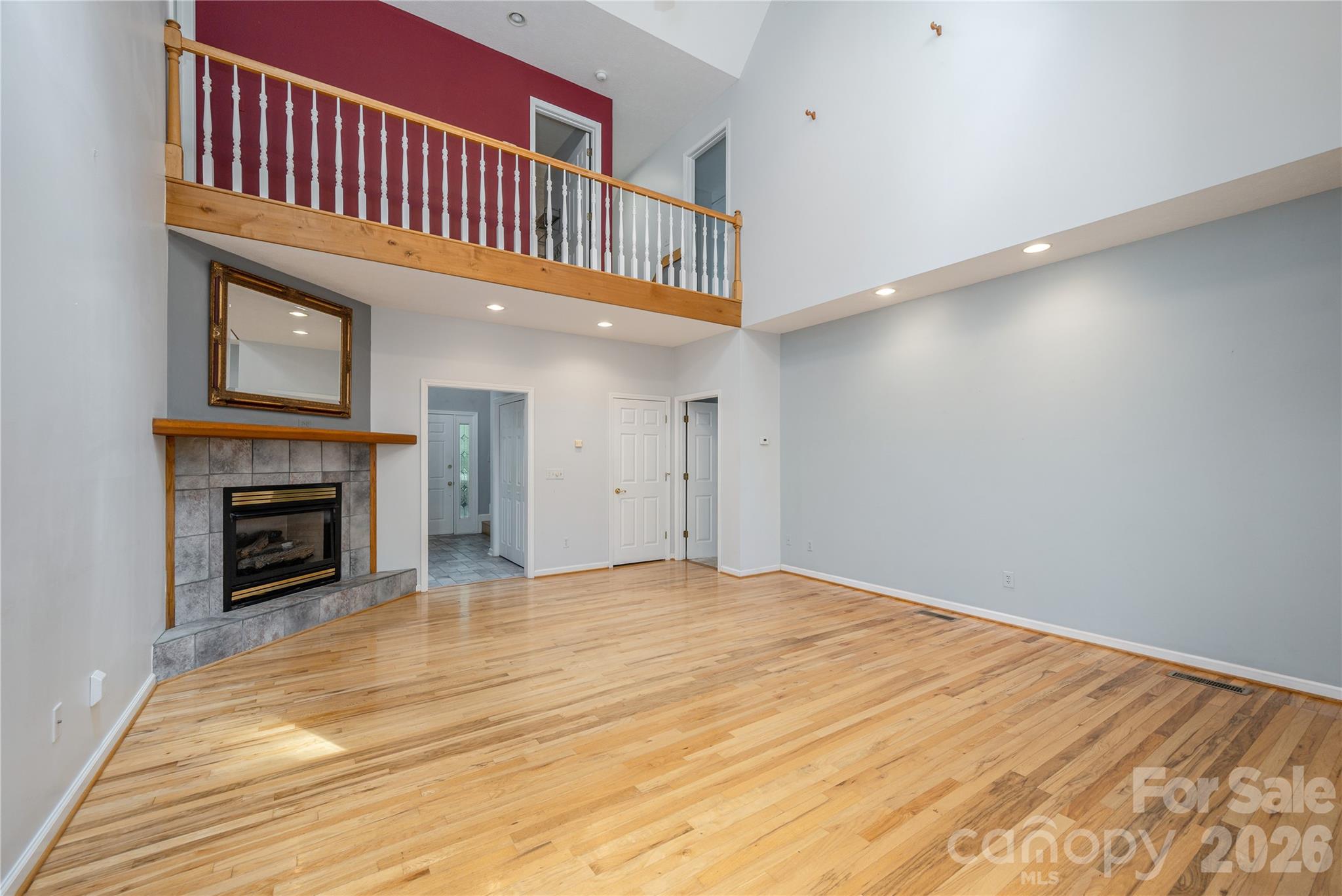 Great room with cat walk above - 1043 Berea Church Road, Hendersonville