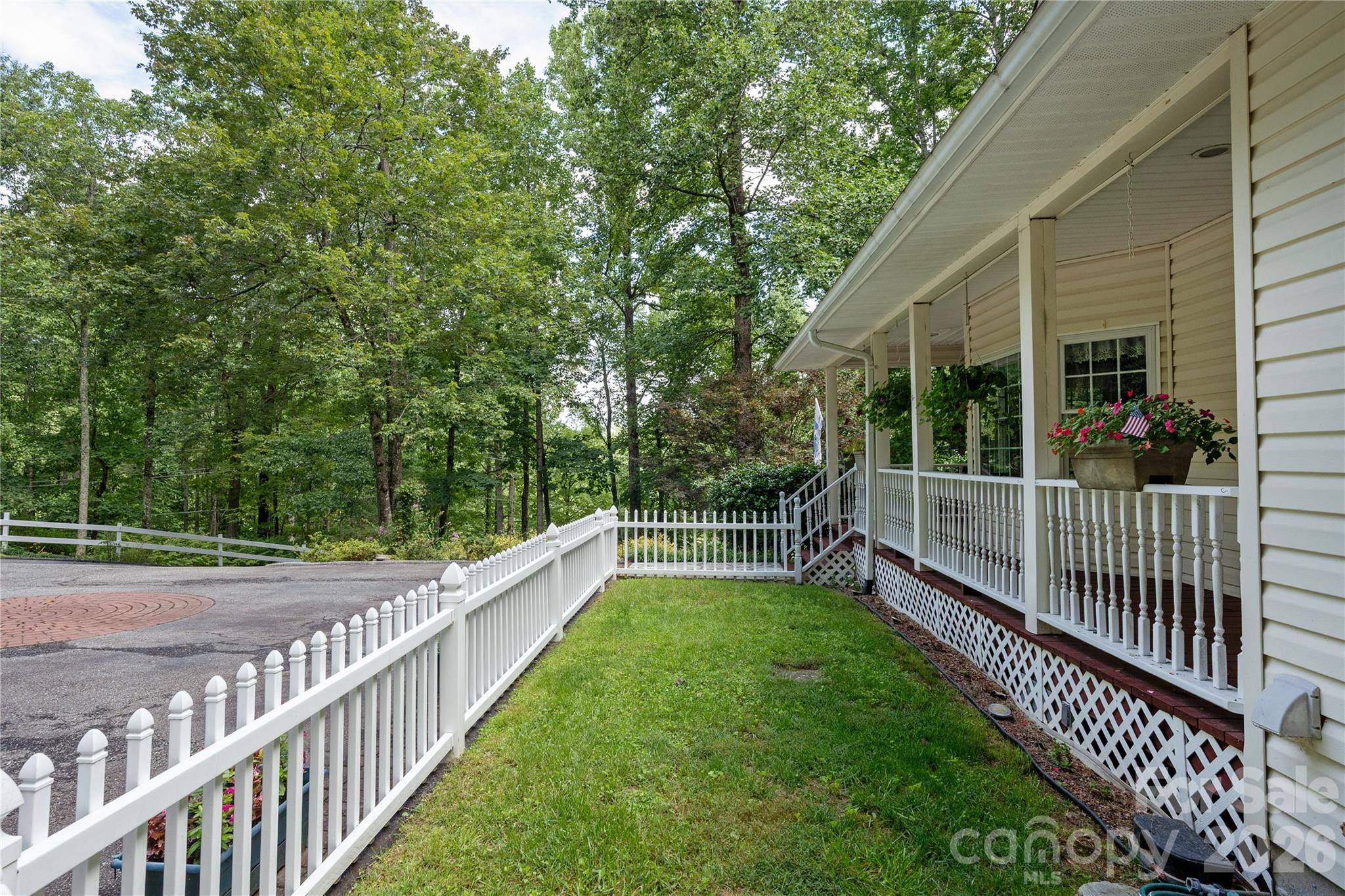 Small fenced area - 1043 Berea Church Road, Hendersonville