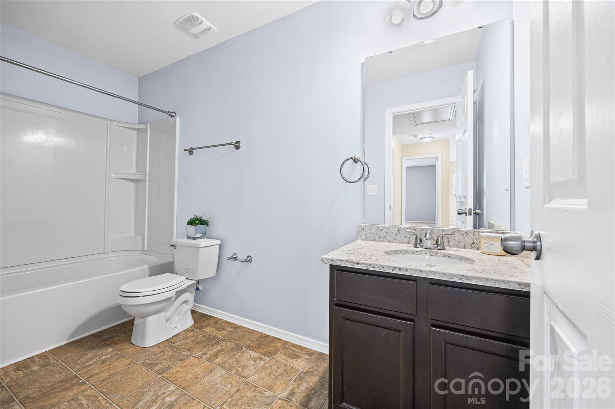 Single Family Residence at 1016 Sweetgum Street, Gastonia, photo 14 of 22