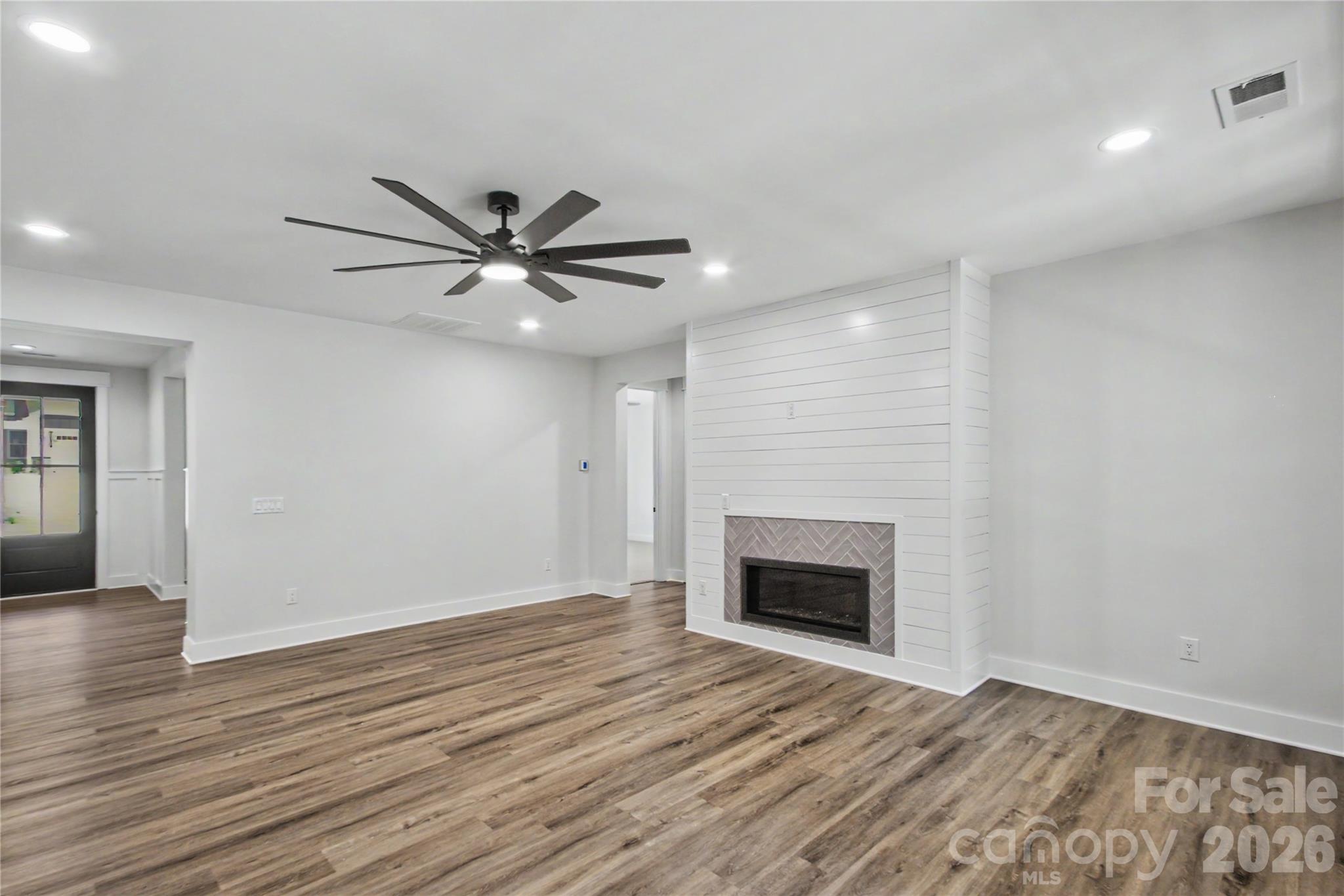 Single Family Residence at 3201 Timber Run Lane, Maiden, photo 26 of 41