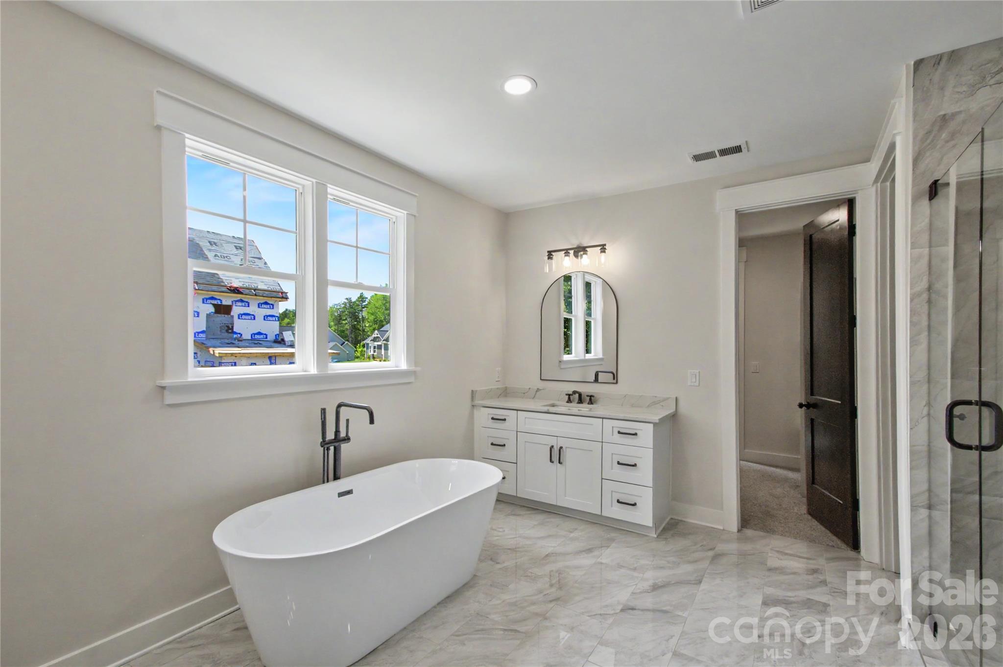 Single Family Residence at 3201 Timber Run Lane, Maiden, photo 17 of 41