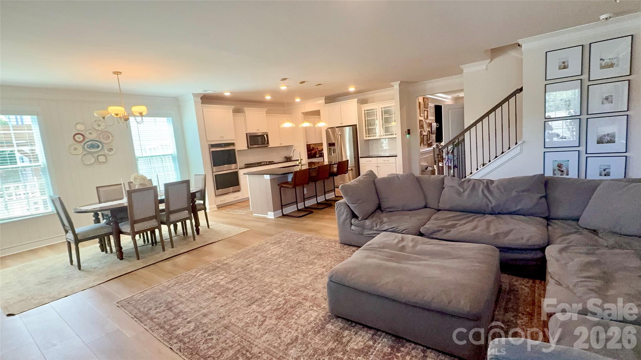 Single Family Residence at 172 Longleaf Drive, Mooresville, photo 8 of 36