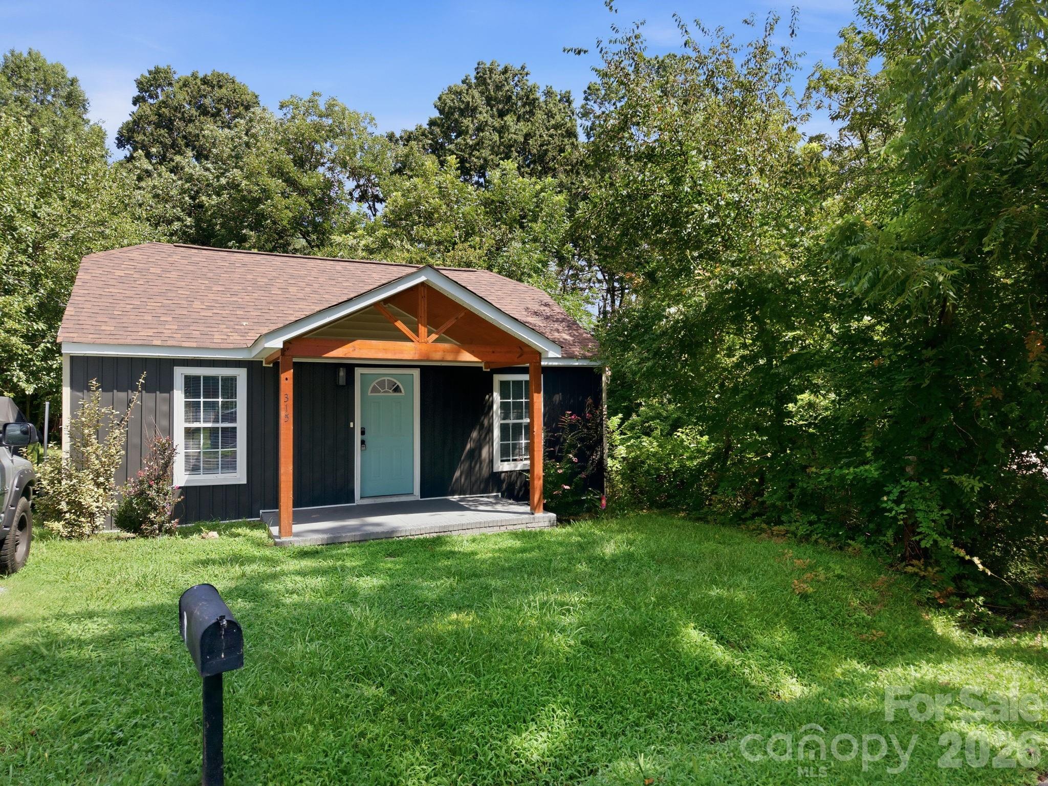 Single Family Residence at 315 Pineview Street, Kannapolis, photo 35 of 35