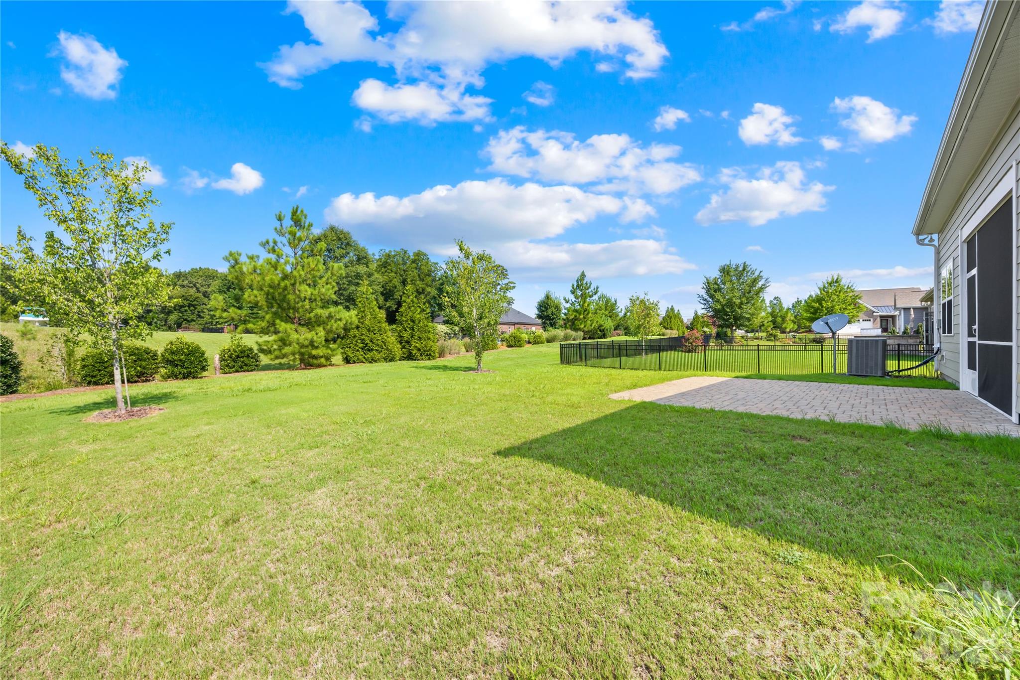 Single Family Residence at 14012 Asbury Park Road, Huntersville, photo 26 of 46
