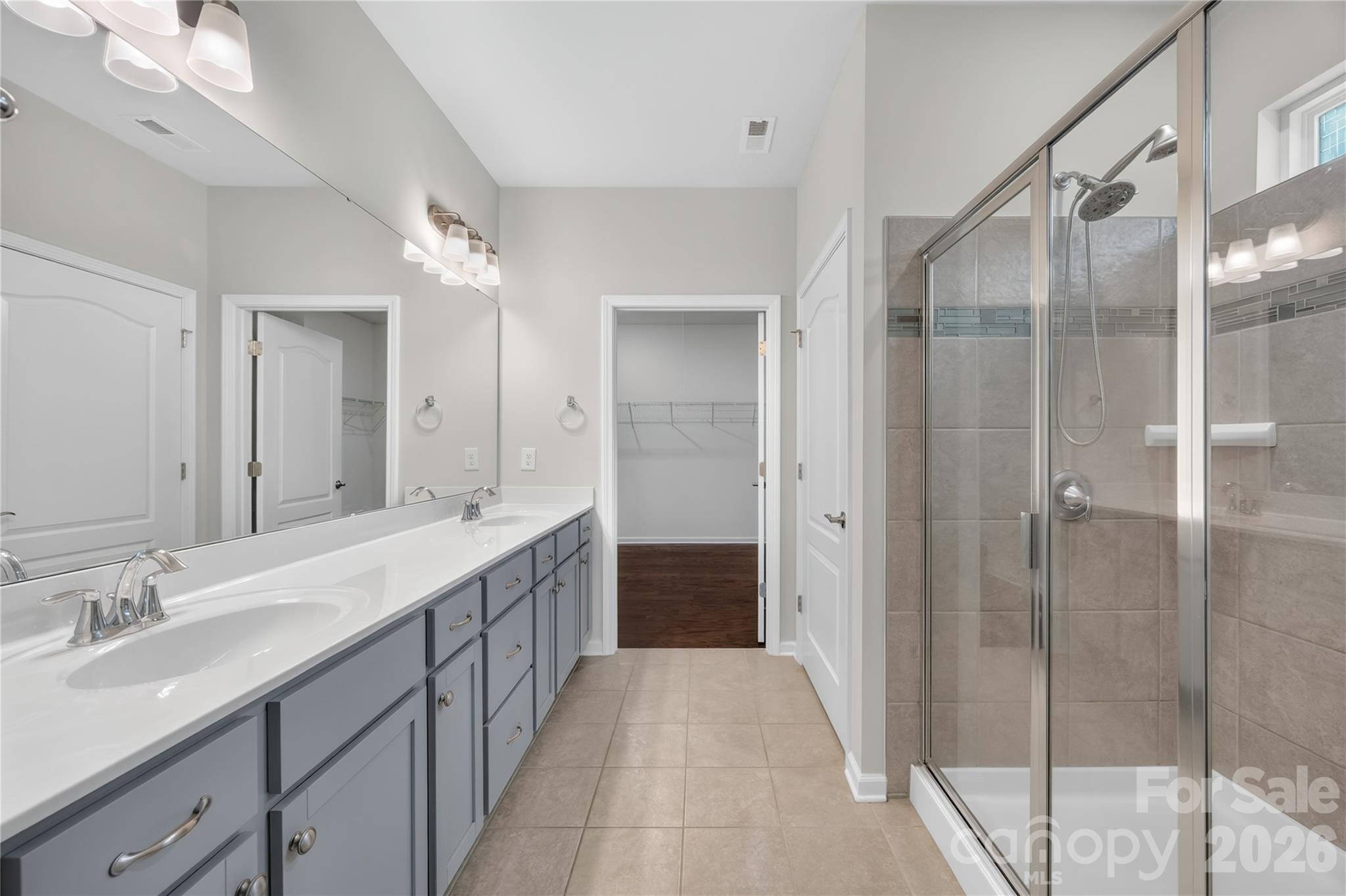 Single Family Residence at 14012 Asbury Park Road, Huntersville, photo 13 of 46