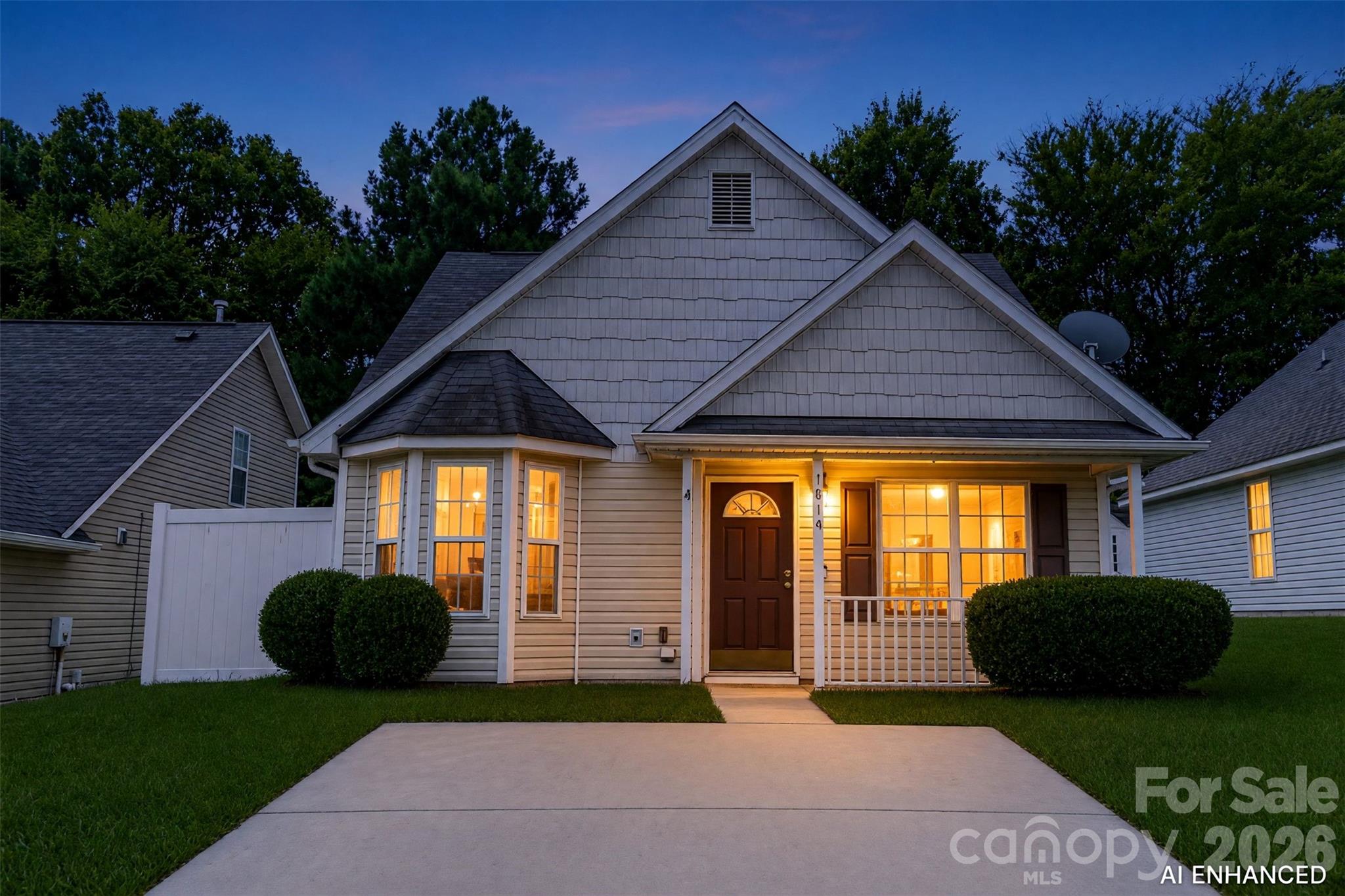 Single Family Residence at 1914 Mission Oaks Street, Kannapolis, photo 2 of 24