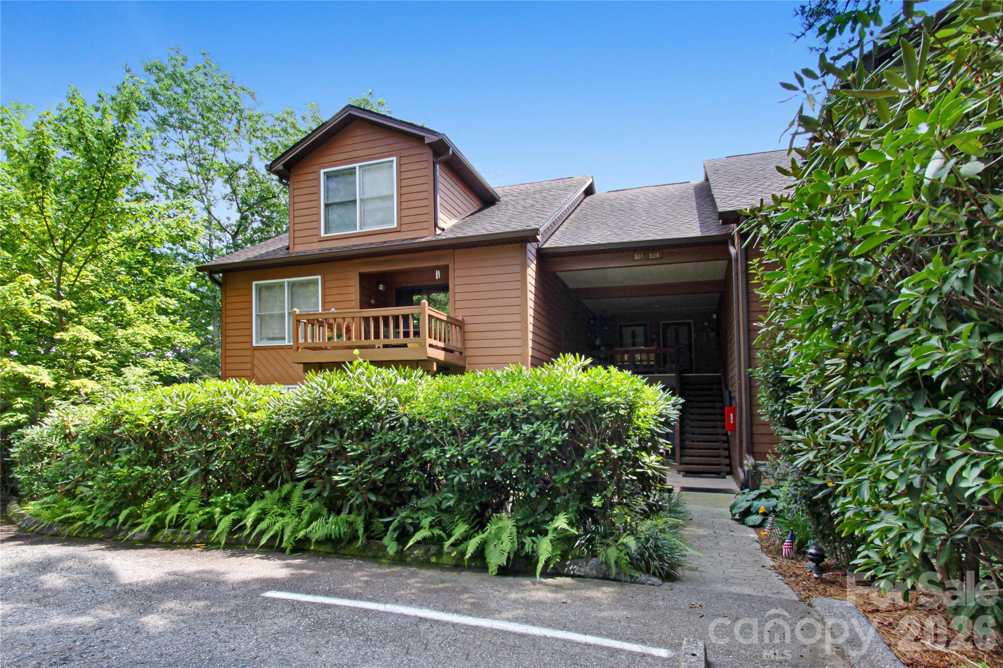 Condominium at 121 Toxaway Views Drive, Lake Toxaway, photo 2 of 48