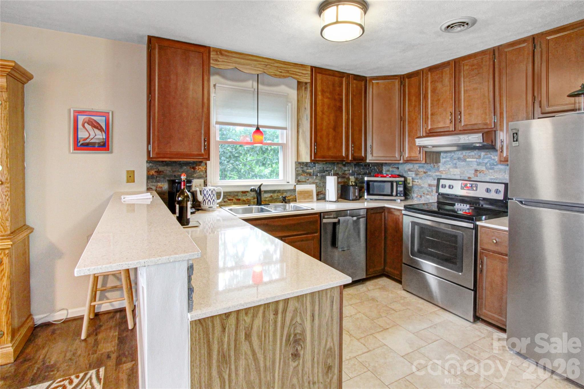 Condominium at 121 Toxaway Views Drive, Lake Toxaway, photo 18 of 48