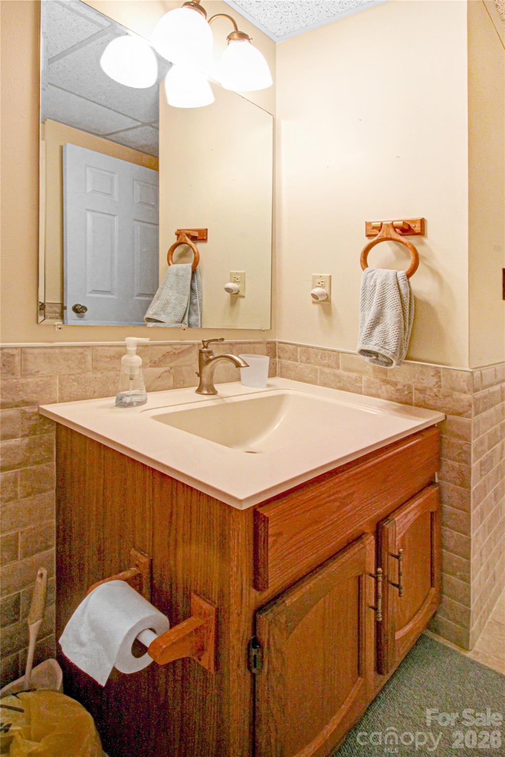 Condominium at 121 Toxaway Views Drive, Lake Toxaway, photo 33 of 48